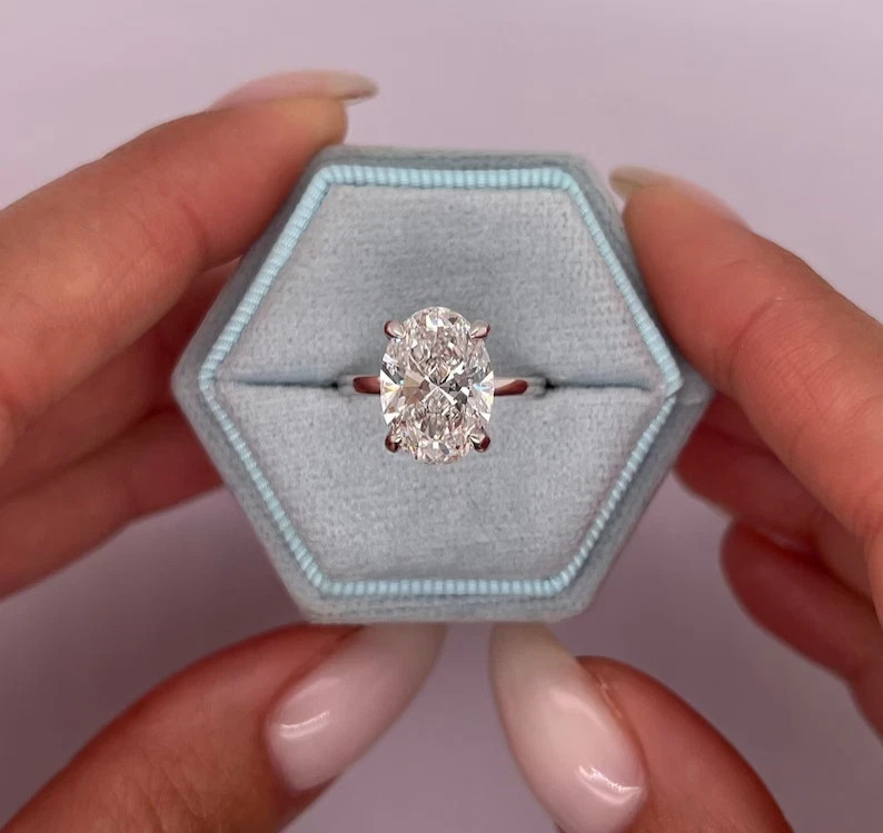 3.90 Ct Moissanite Oval Cut Prong Setting Wedding Engagement Ring