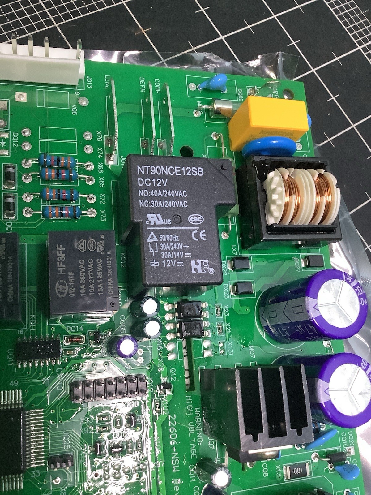 Main Board Single Evap & Speed Compressor Model 22606-NSW. REV A
