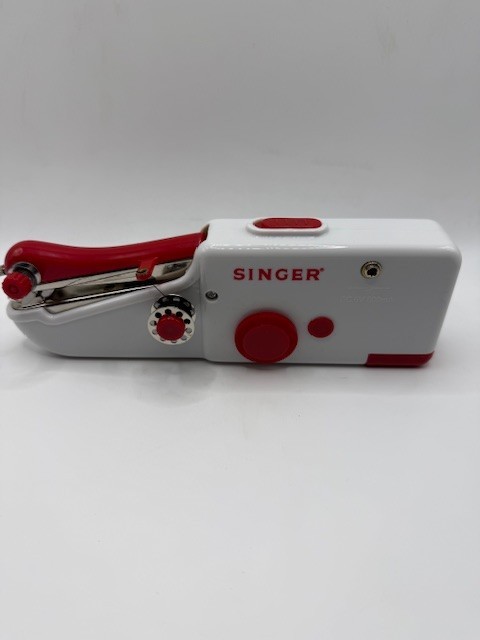 Singer Stitch Sew Quick Handheld Cordless Mending Machine Portable Lightweight