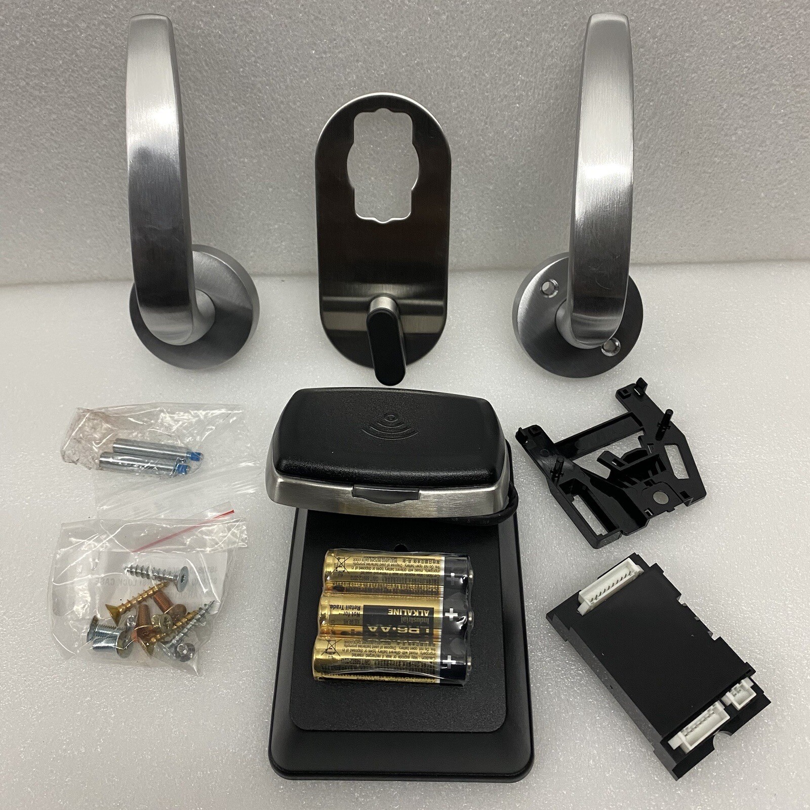 Assa Abloy Signature 4G RFID Straight  Satchrome ANSI DB 4-SW 4.5v 28mm 4-SW LH