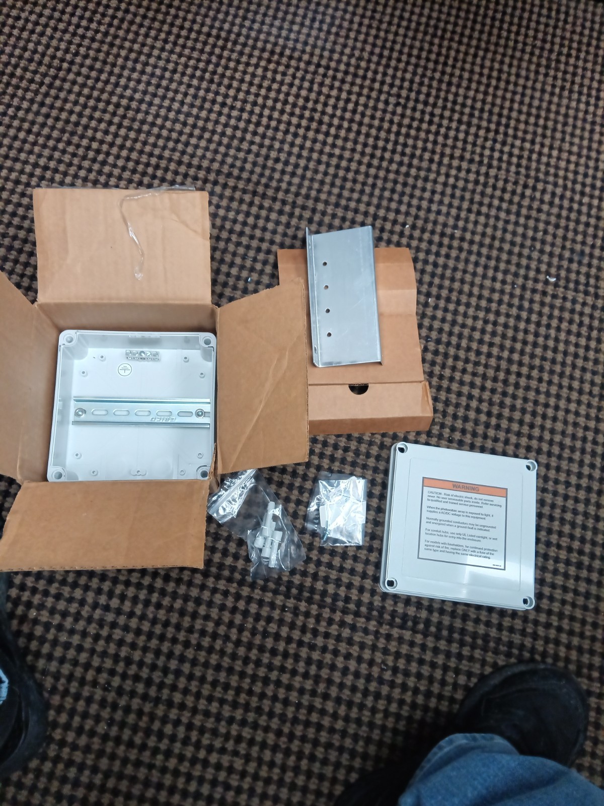 Soltection BV845 Solar PV Box Rail