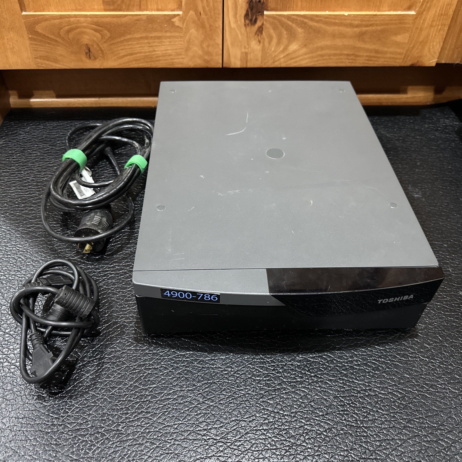 IBM TOSHIBA 4900-786 POS REGISTER CELETRON G1820 @ 2.7GHz 8GB RAM BOOTS