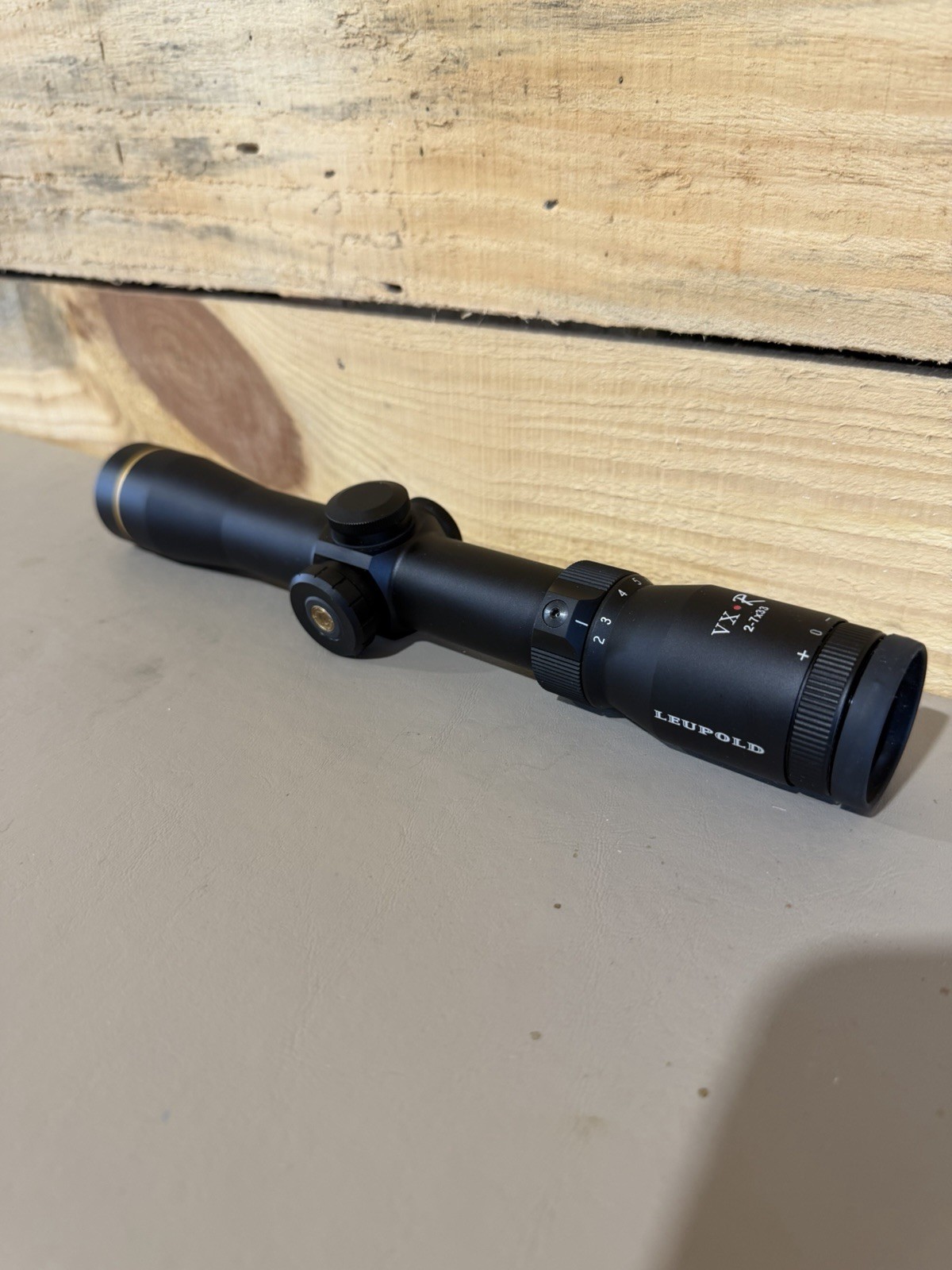 Leupold VX-R 2-7x33 Firedot