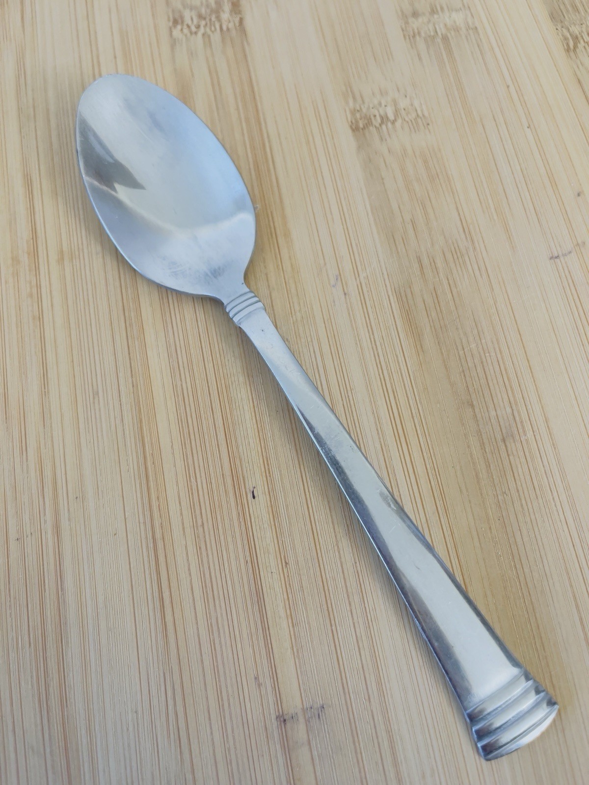 Gibson Elite Stainless WARRINGTON Vertical Lines Flat Tip TEASPOON 6 5/8"