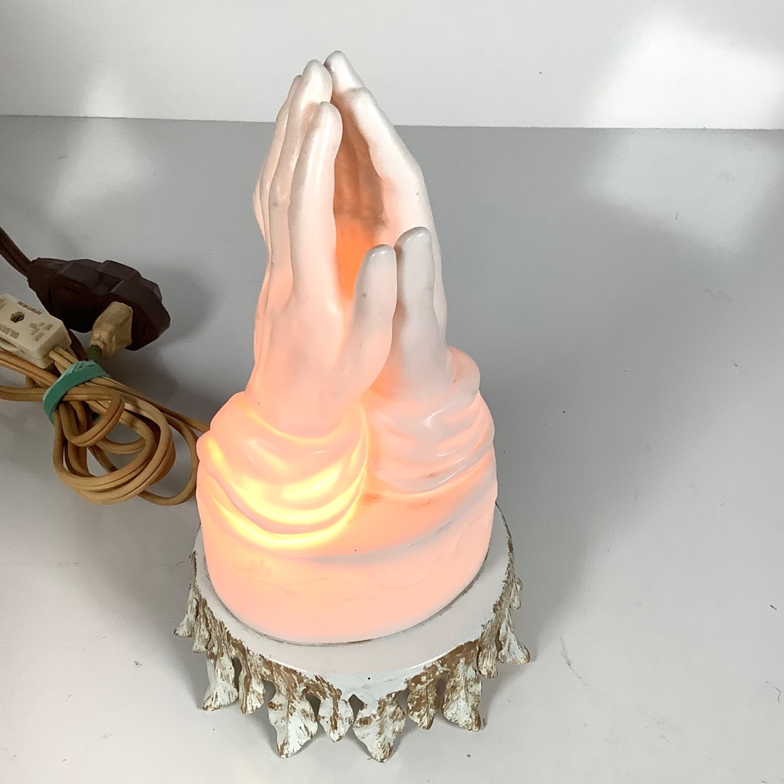 Vintage Praying Hands Jesus Night Light Metal Stand Bisque Ceramic Hands *Tested