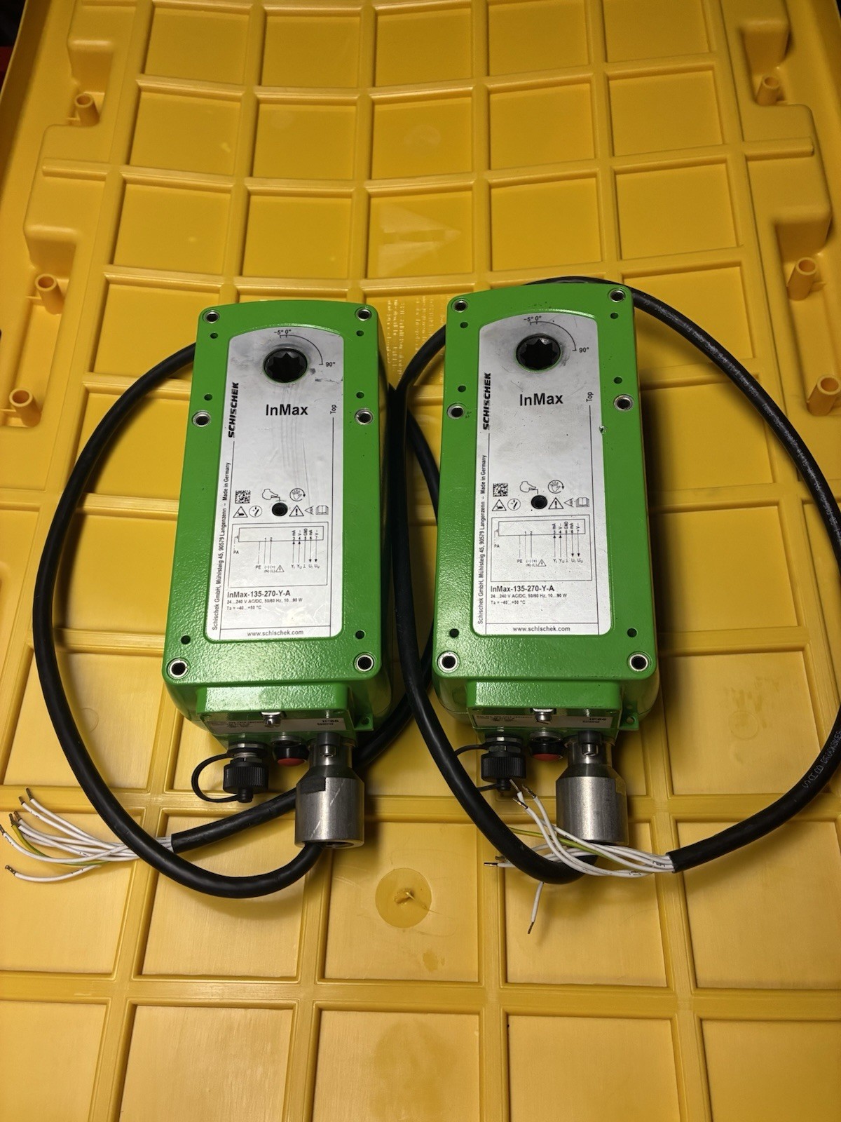 *One*Schischek InMax-135-270-Y-A Non-Spring Return Damper Actuator 24-240V IP66