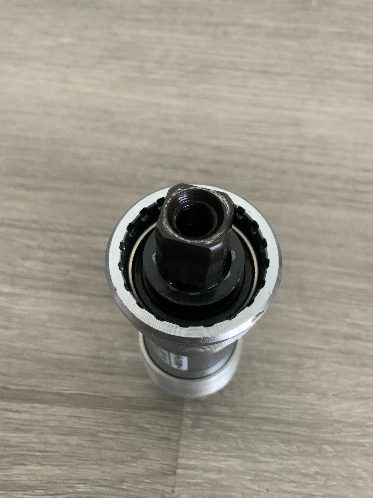 SHIMANO SEALED BOTTOM BRACKET 70-108 MM ITALIAN THREADING MODEL UN55