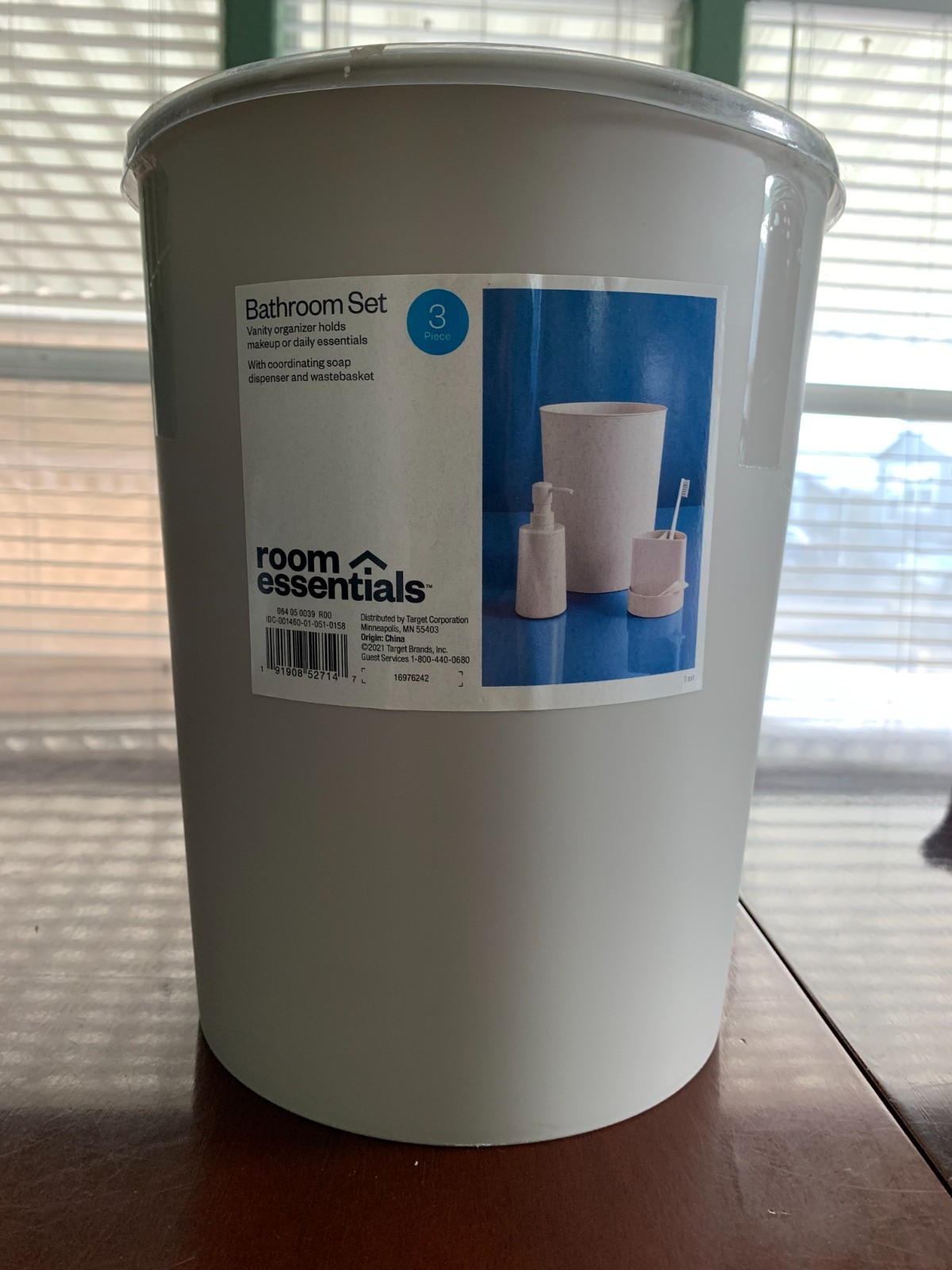 Room Essential Bathroom 3-pc set, Wastebasket, dispenser, vanity organizer, NWT