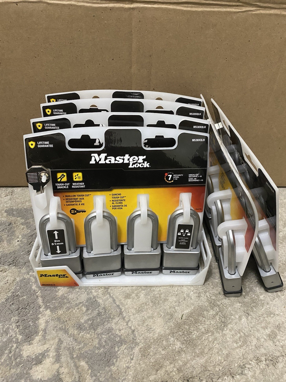 Master Lock M530XQLH  Outdoor Padlock 4 Pack  2 Keys SHACKLE.