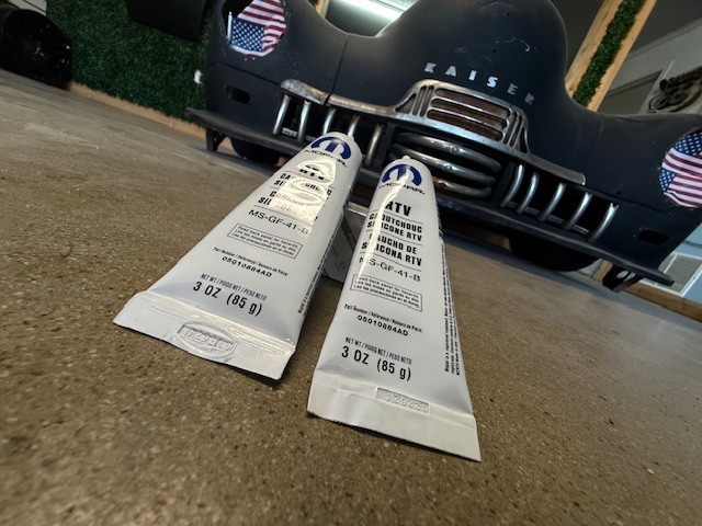 (2) Mopar Caoutchouc Silicone RTV Sealer For Jeep Chrysler Dodge Ram 05010884AD