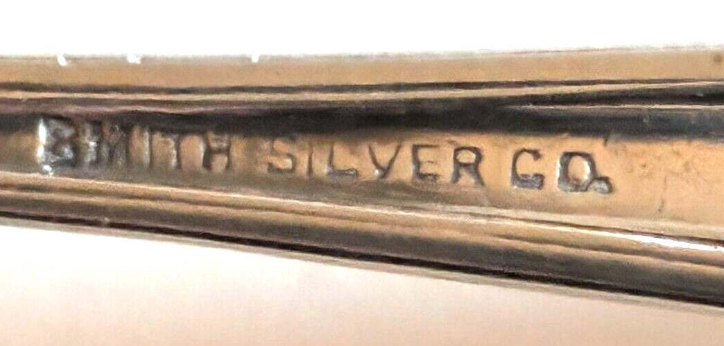 Ladle from "the Georgian" - Smith Silver Co. 5"