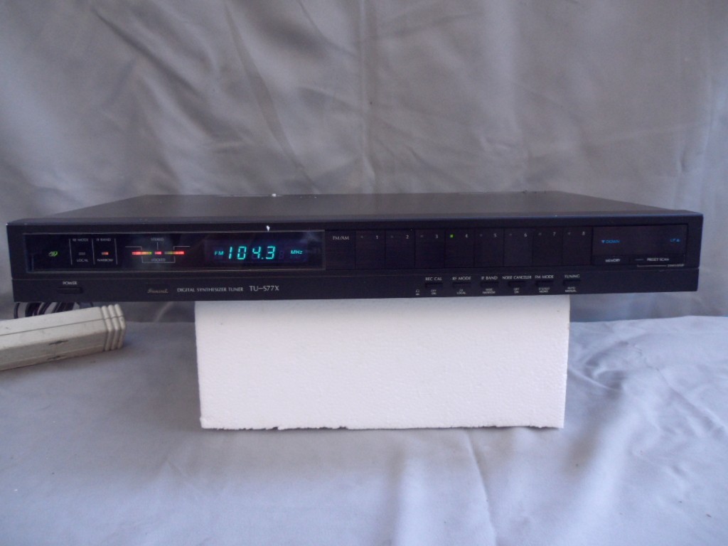 Sansui Digital Synthesizer Tuner TU-S77X "WORKING"