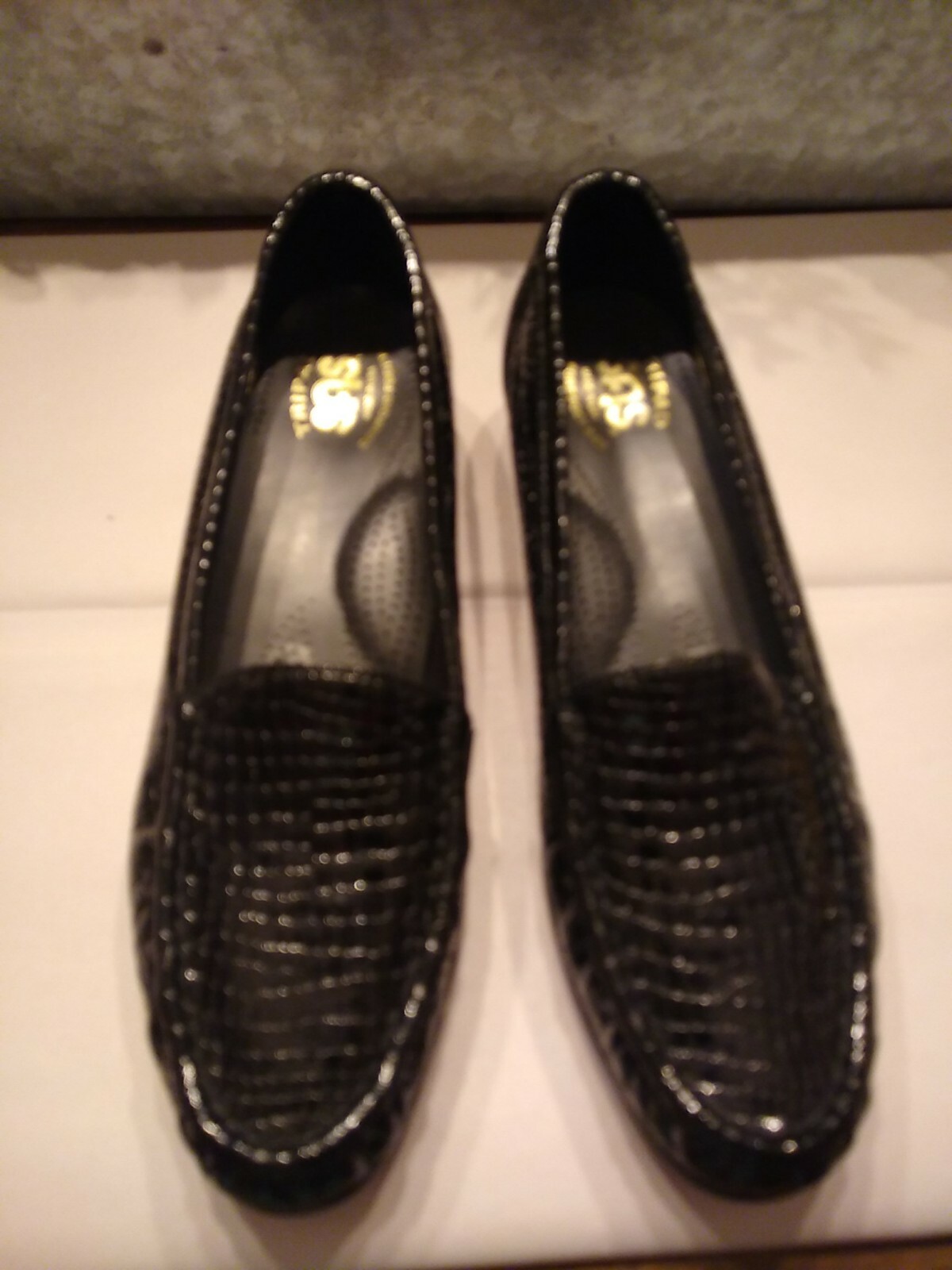 Women's SAS Triipad comfort Black size 9 that runs more like and size 8.