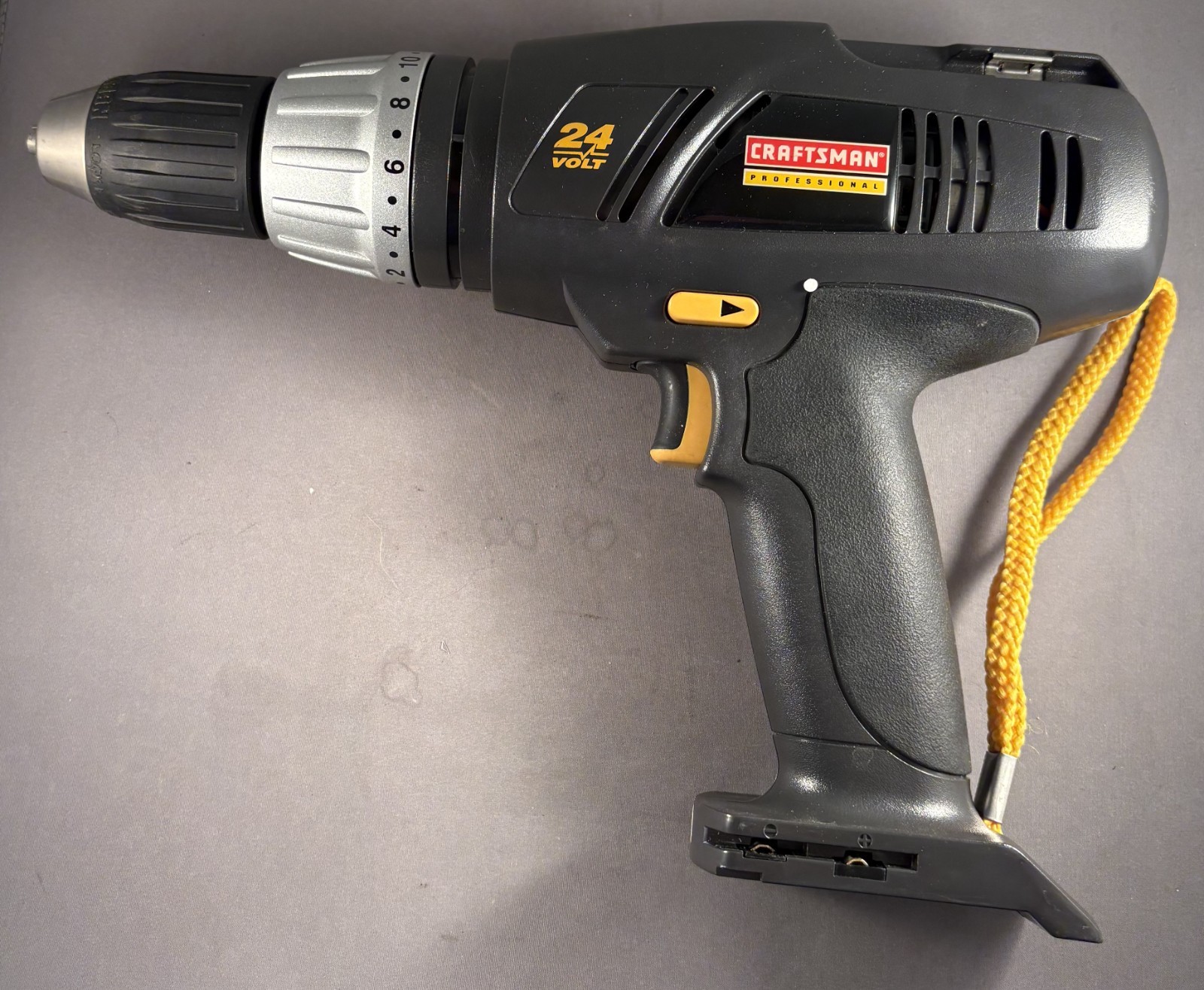 CRAFTSMAN  315.271250  1/2" 24 V. CORDLESS  DRILL / DRIVER ( BARE TOOL )