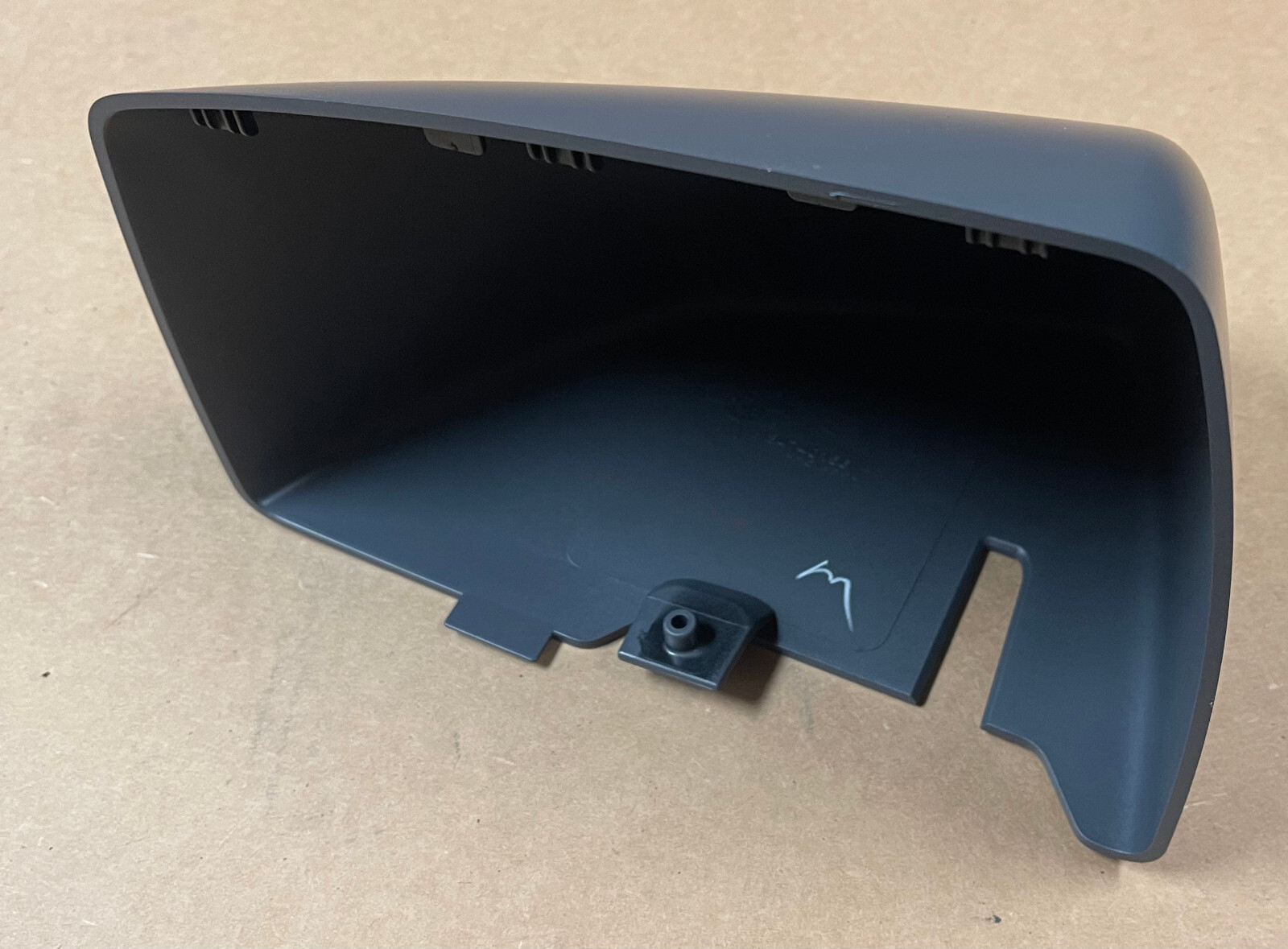 MACK Hood Mirror Shell-LH 28691A4 84740156