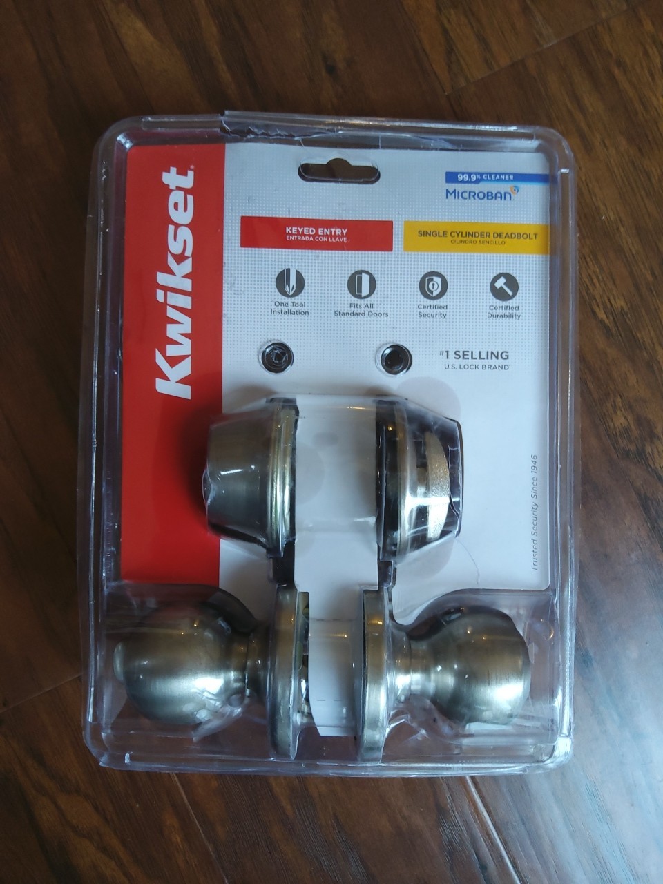 Kwikset Satin Nickel Single-cylinder deadbolt Keyed Entry Door Knob 96900-320