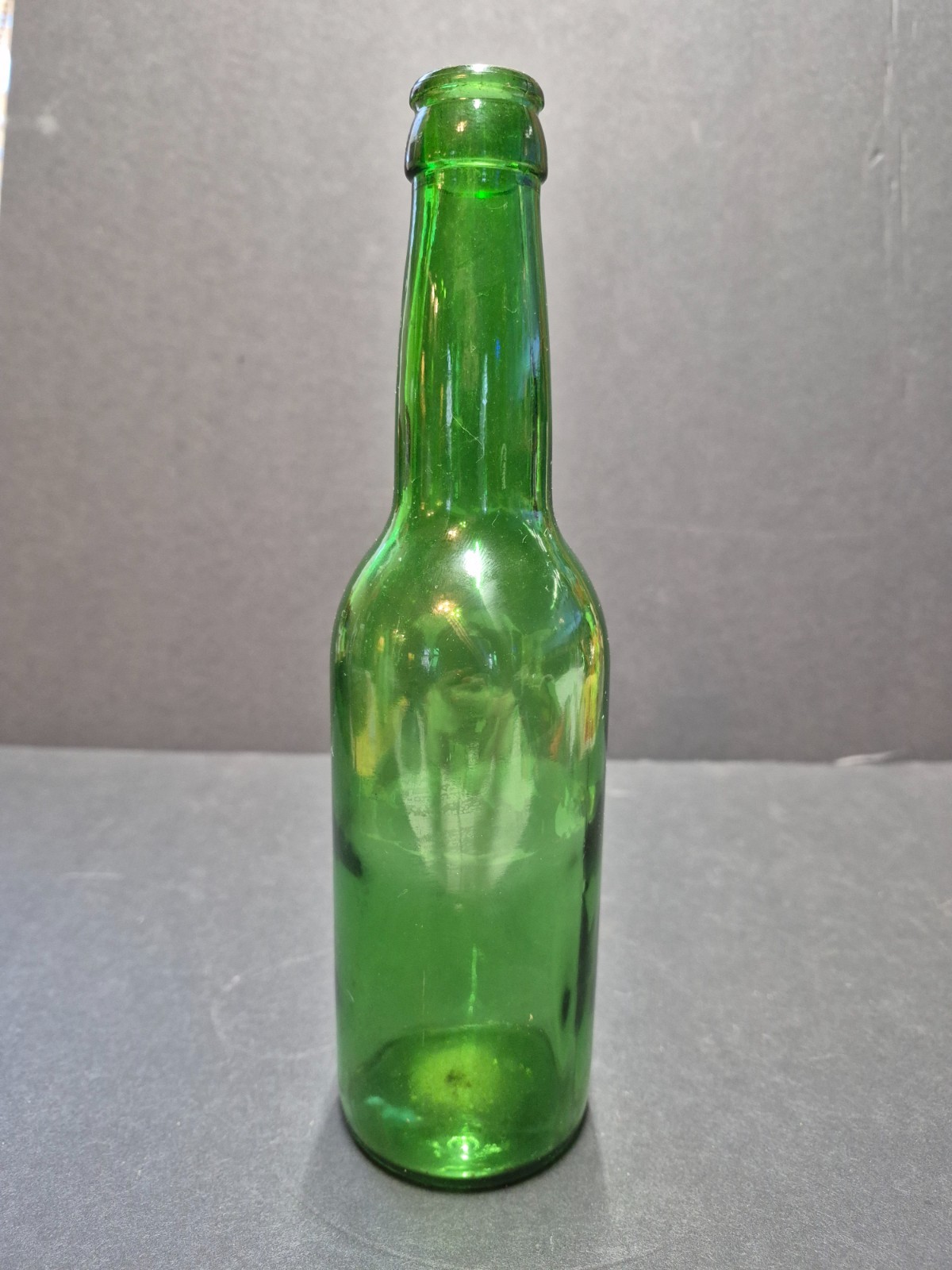 Vtg Empty Green Glass Liquor Bottle 9” Embossed House & 14 Molded Mid‑Century