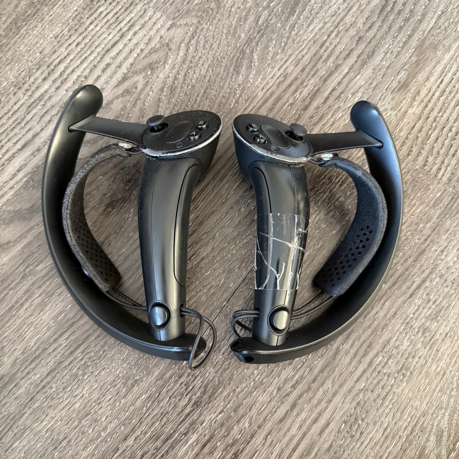 Valve Index Left & Right (Pair) Knuckles Controllers