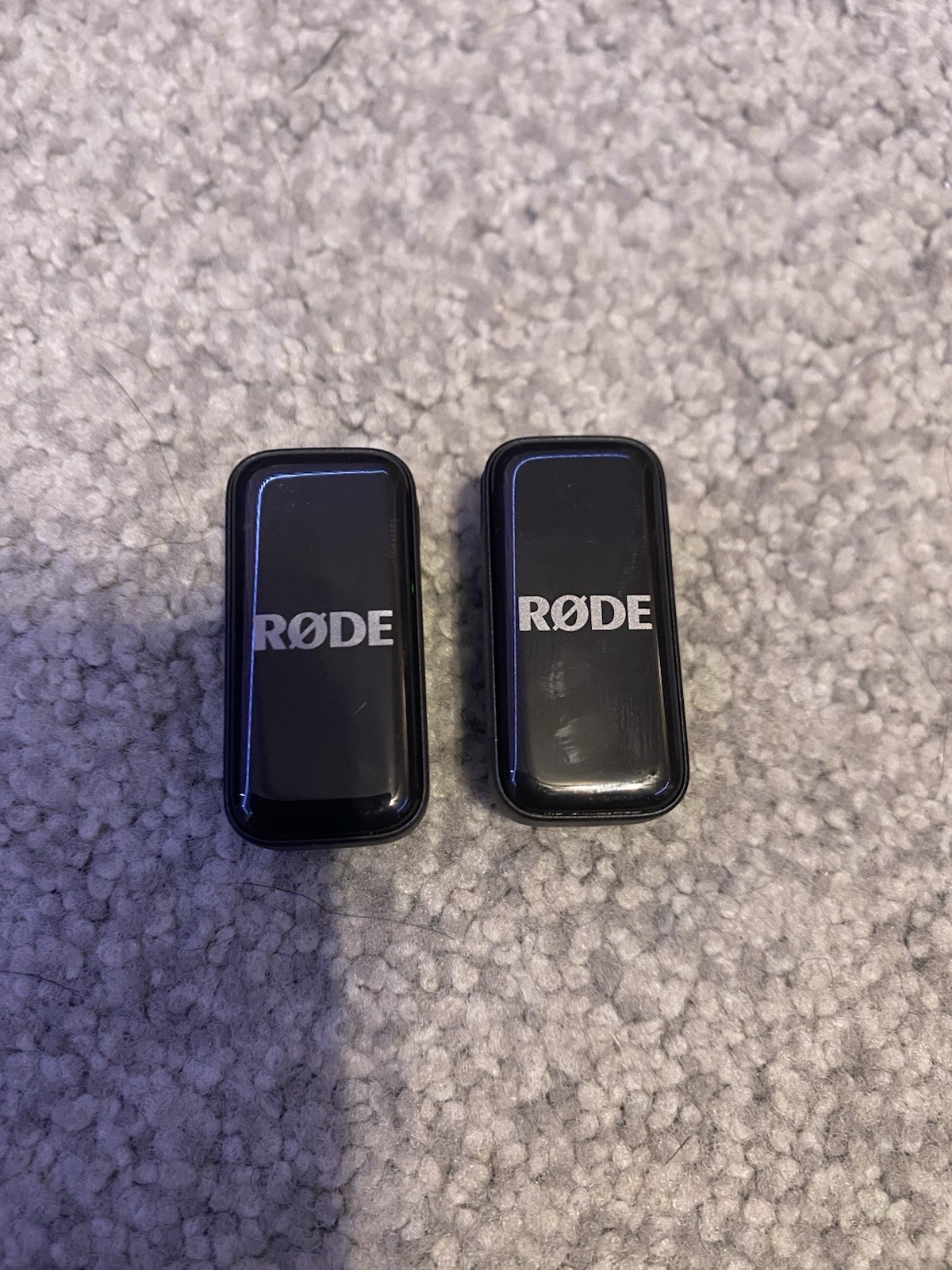 RØDE Wireless Micro Wireless Mic System w/ Charging Case, 2 TX, USB-C RX, Black