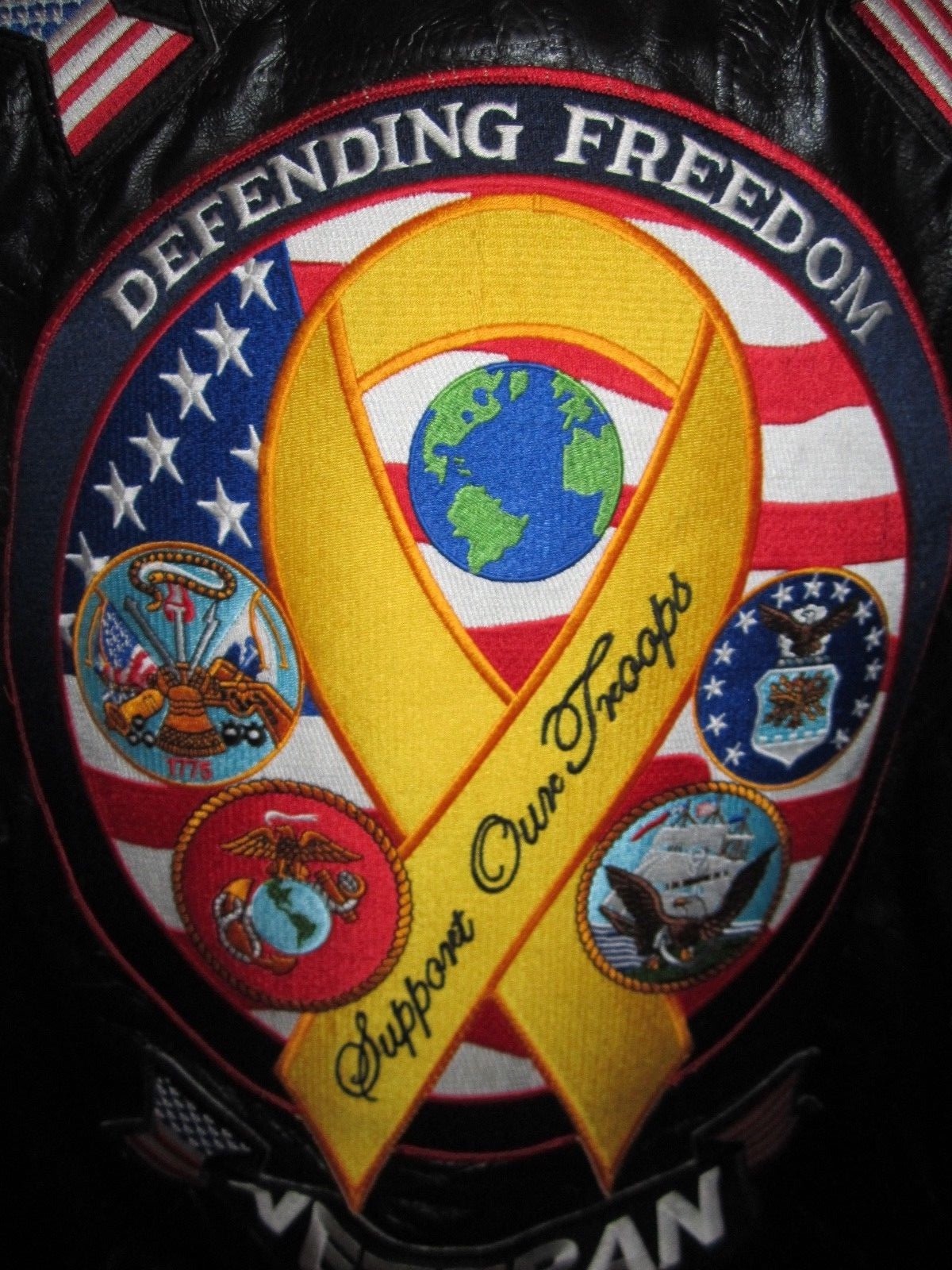 U.S. AIR FORCE DEFENDING FREEDOM SUPPORT OUR TROOPS LEATHER JACKET SIZE LARGE