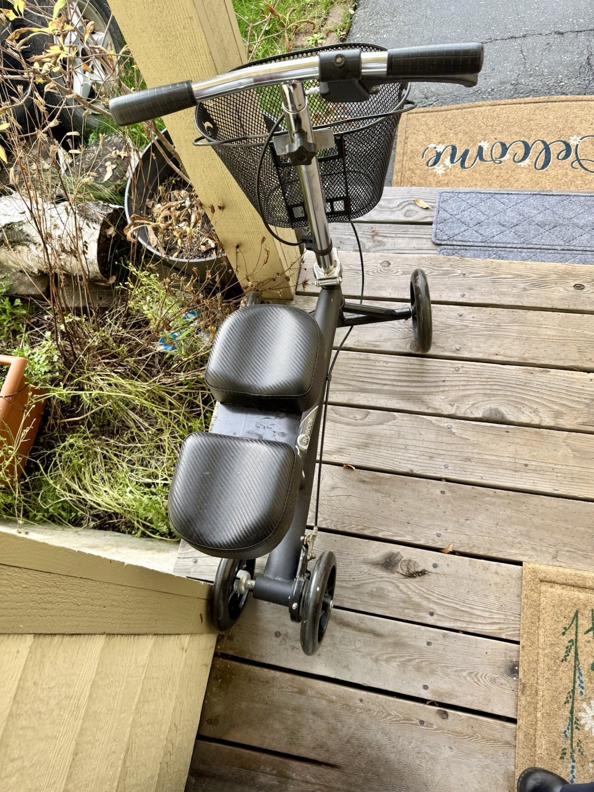 Knee Scooter