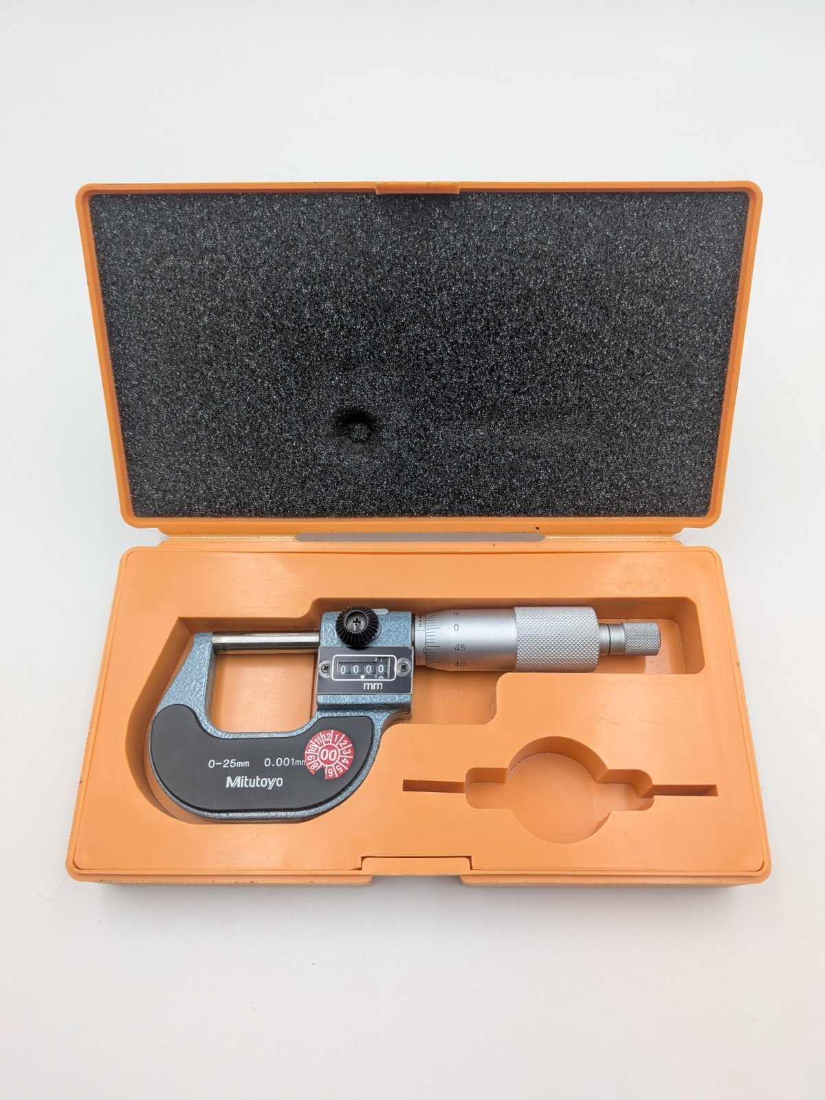Mitutoyo Micrometer - M825-1 193-211