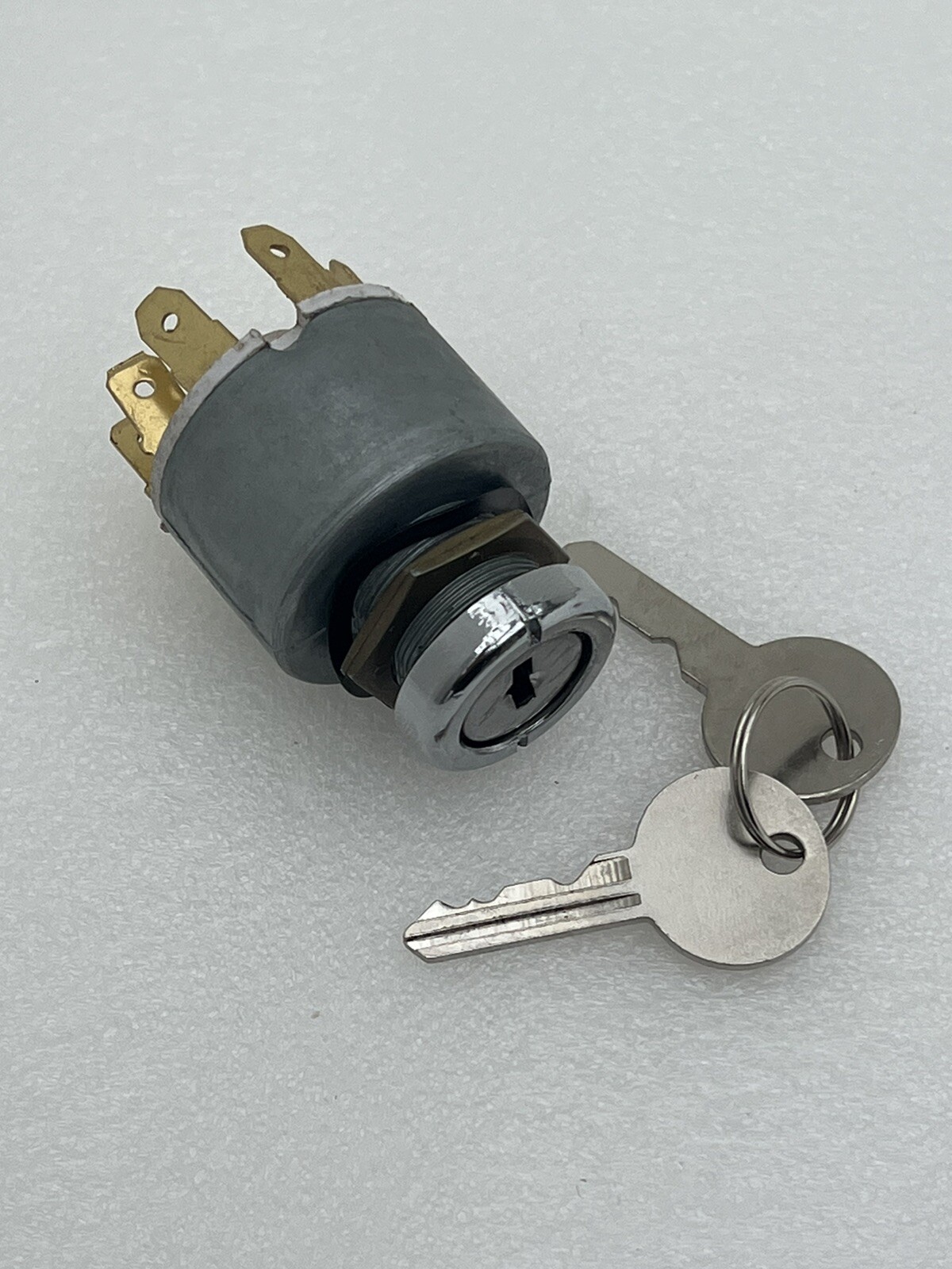 127651X -  IGNITION SWITCH LUCAS TYPE 47SA 34680 COMPLETE WITH KEYS & BARREL