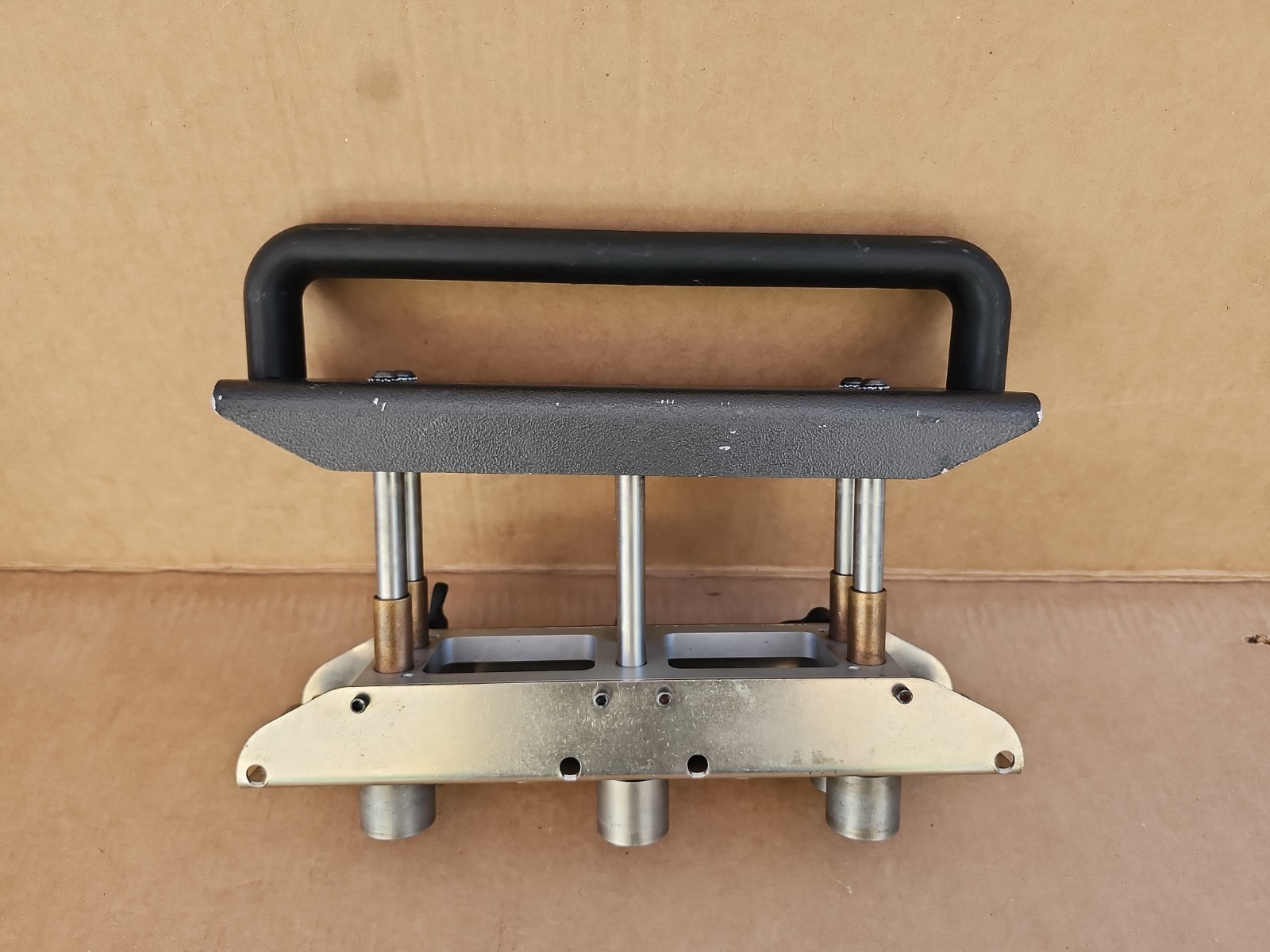 Malco ER3 3-Station Edge Roller – Adjustable Metal Roofing Bender Tool