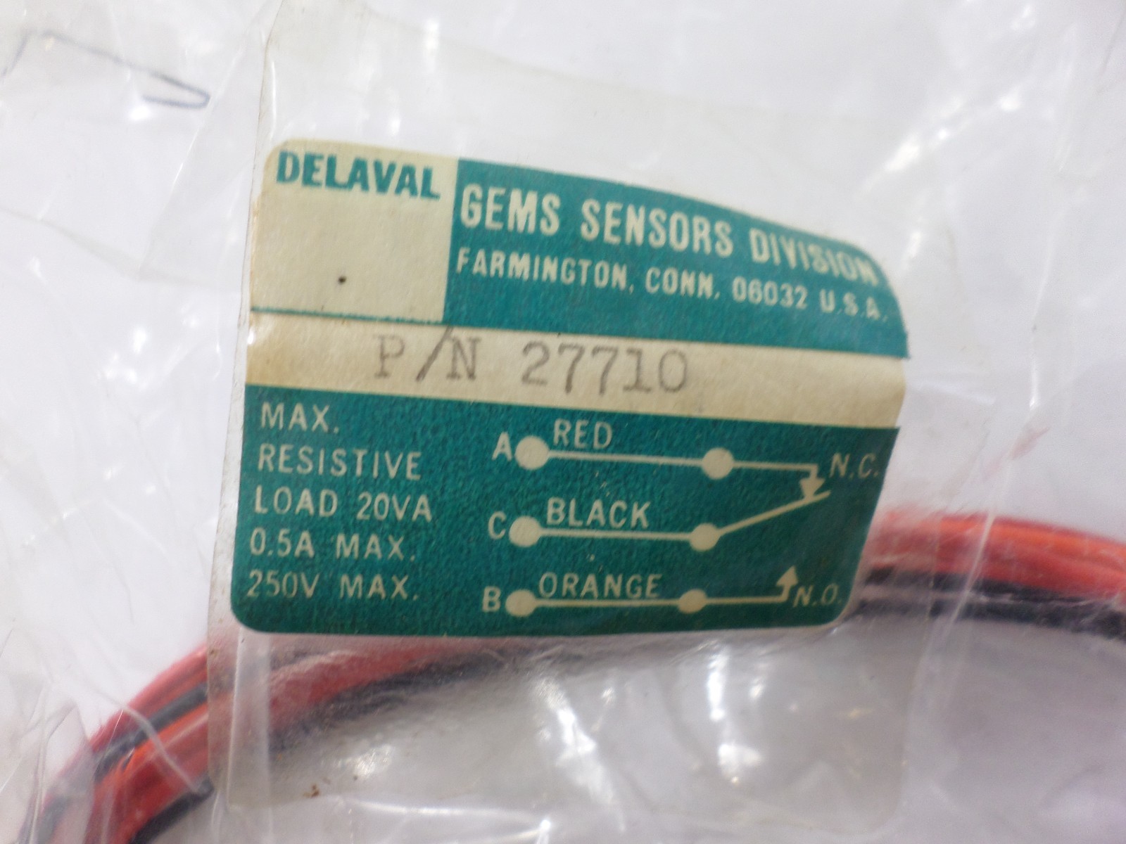 New Surplus Delaval 27710 Gems Sensor Division Load 20VA .5A 250V