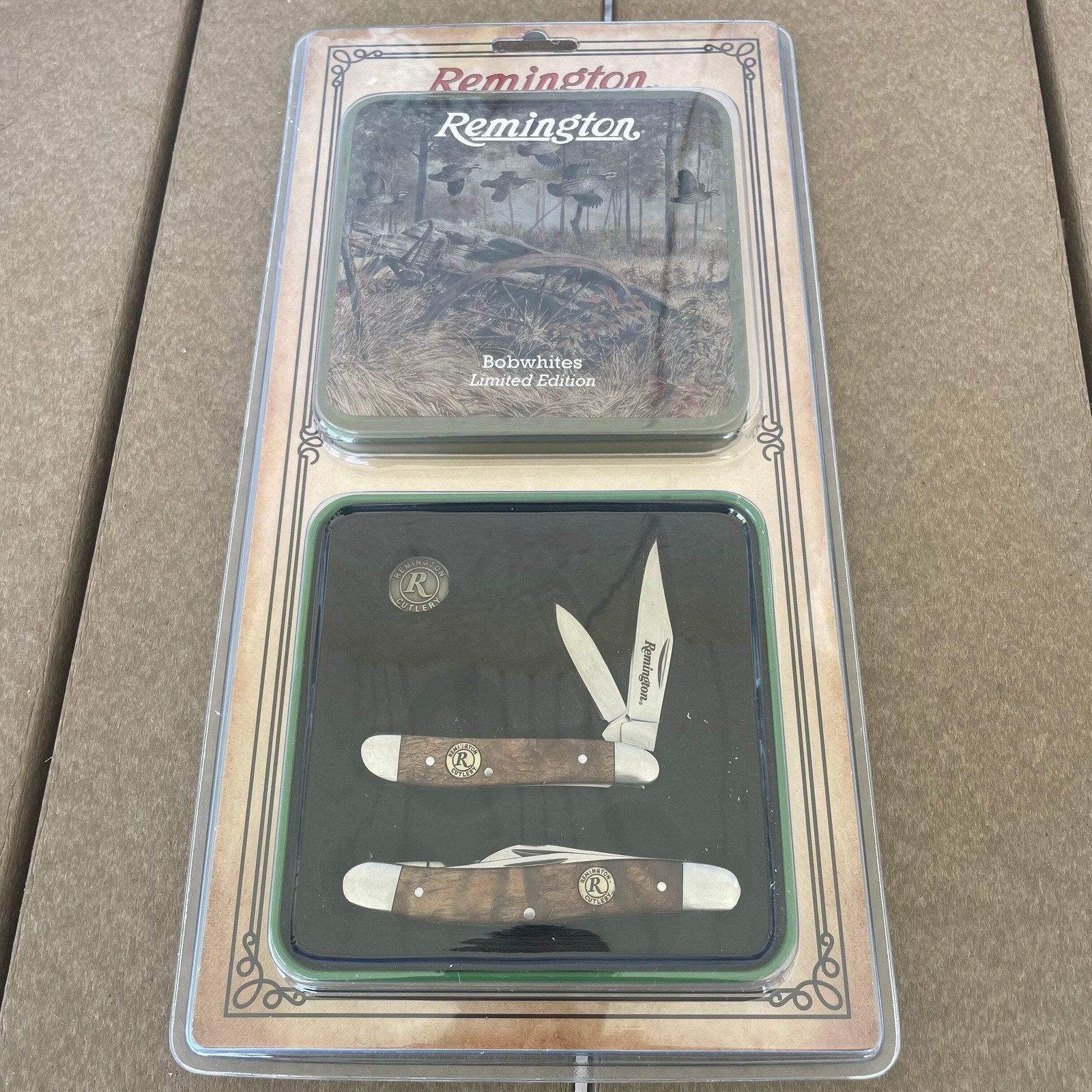 Remington R15715 Bobwhite Quail Knife Set — Collector Tin Gift Set | 2-Piece Set