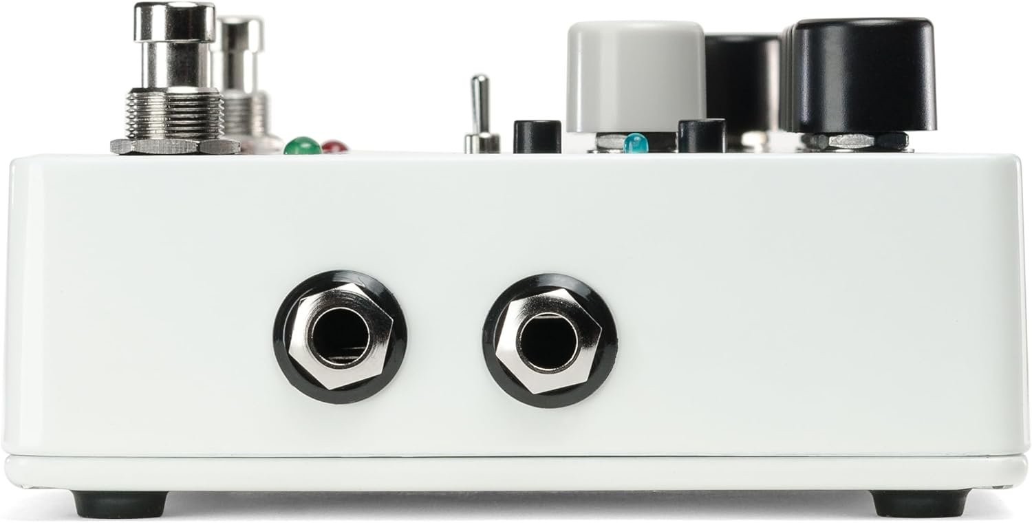 Electro-Harmonix Battalion Bass Preamp + DI