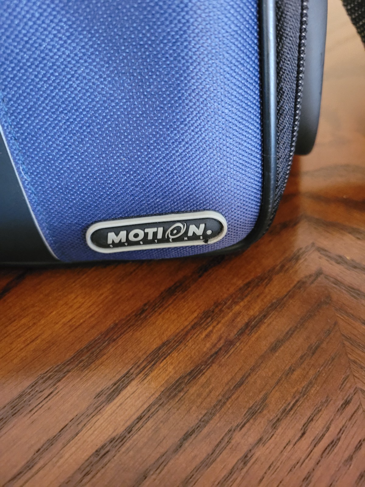 Motion systems Camera Carrying Case with Shoulder Strap Blue and Black Nice