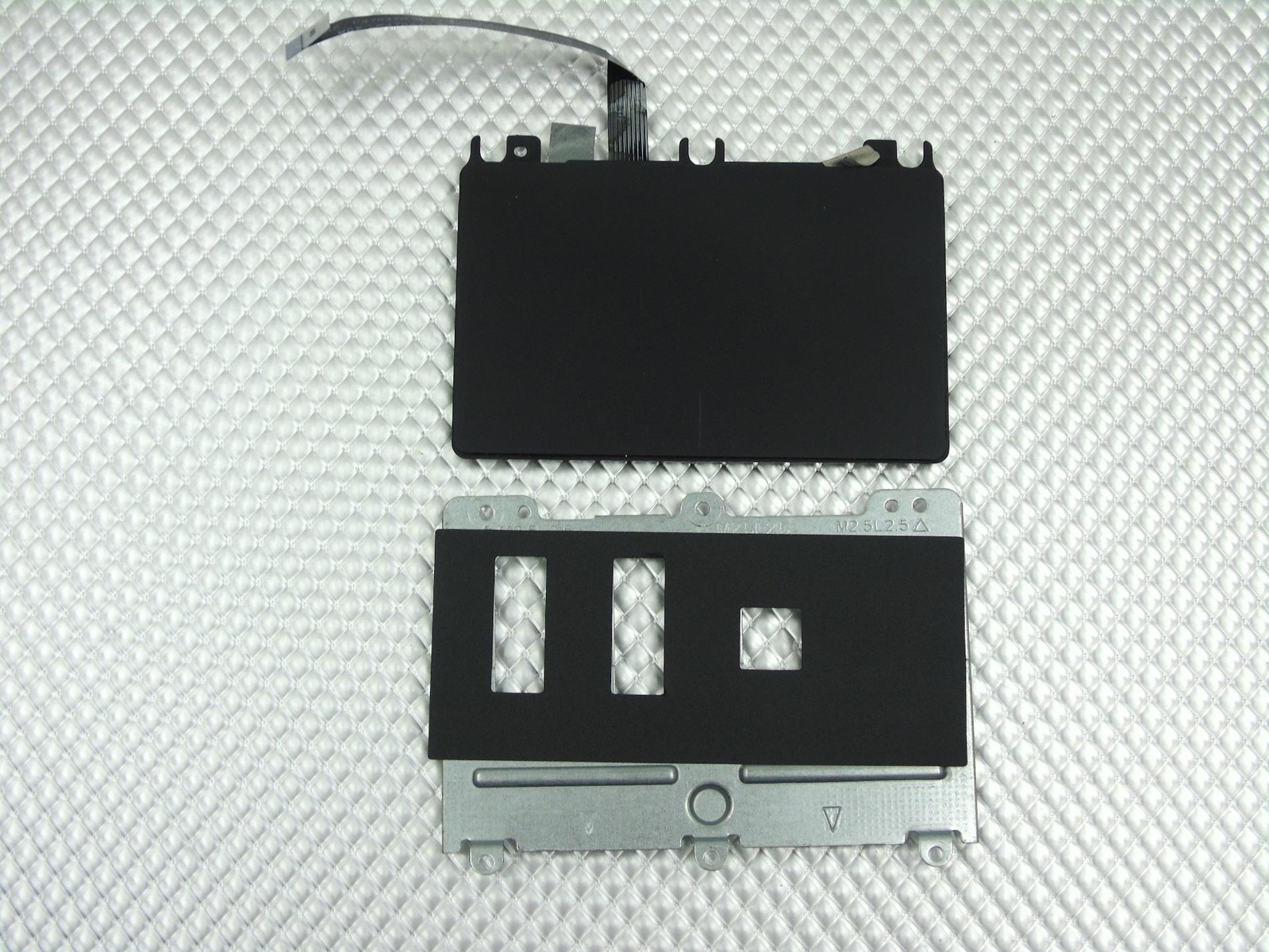 Dell Inspiron 14-3452  Laptop Mousepad Touchpad ASSY - TM-03096 / 450.03V06.1001