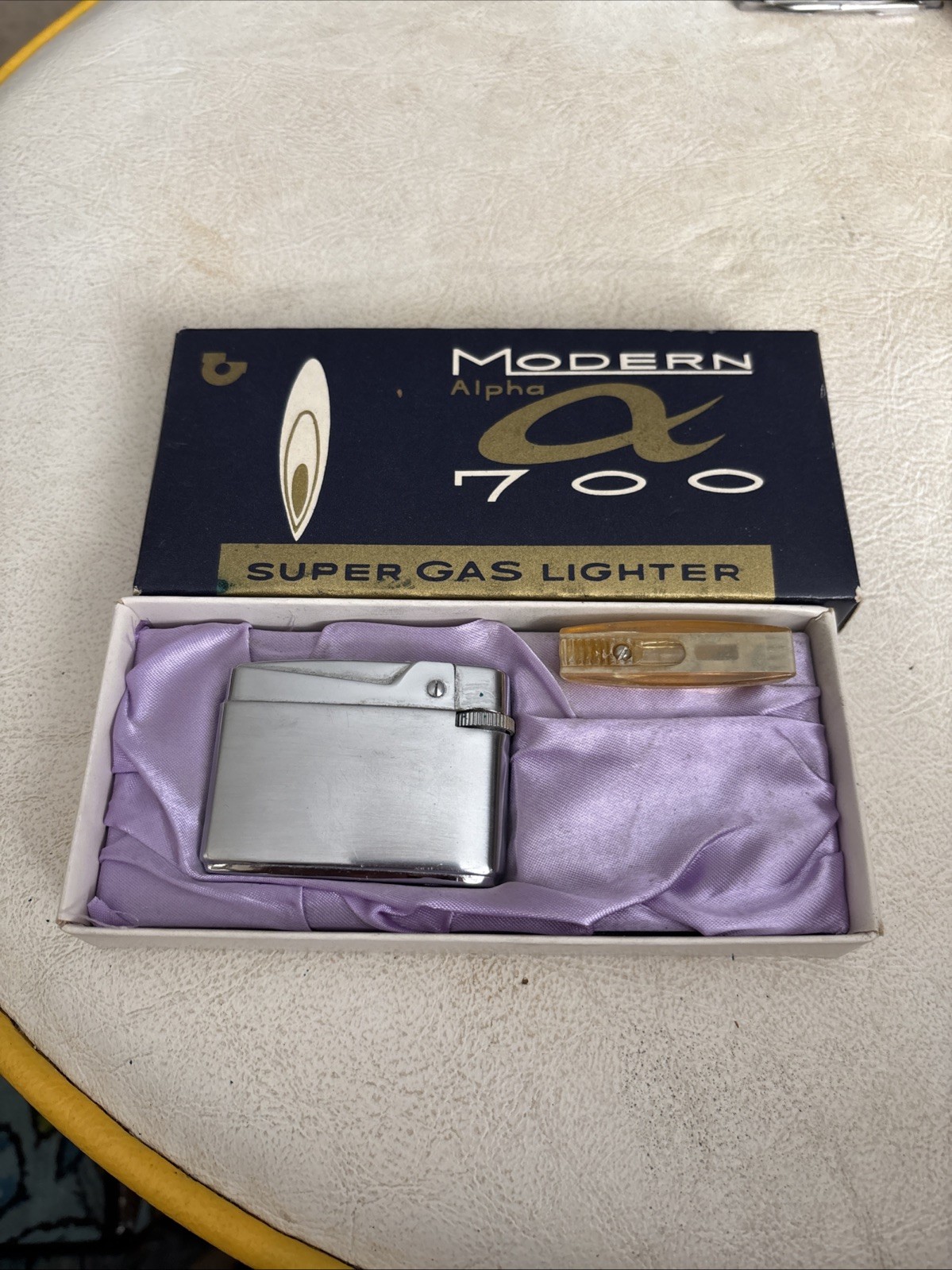 Modern A 700 Super Gas Lighter By Hirota In Box  Marked Japan