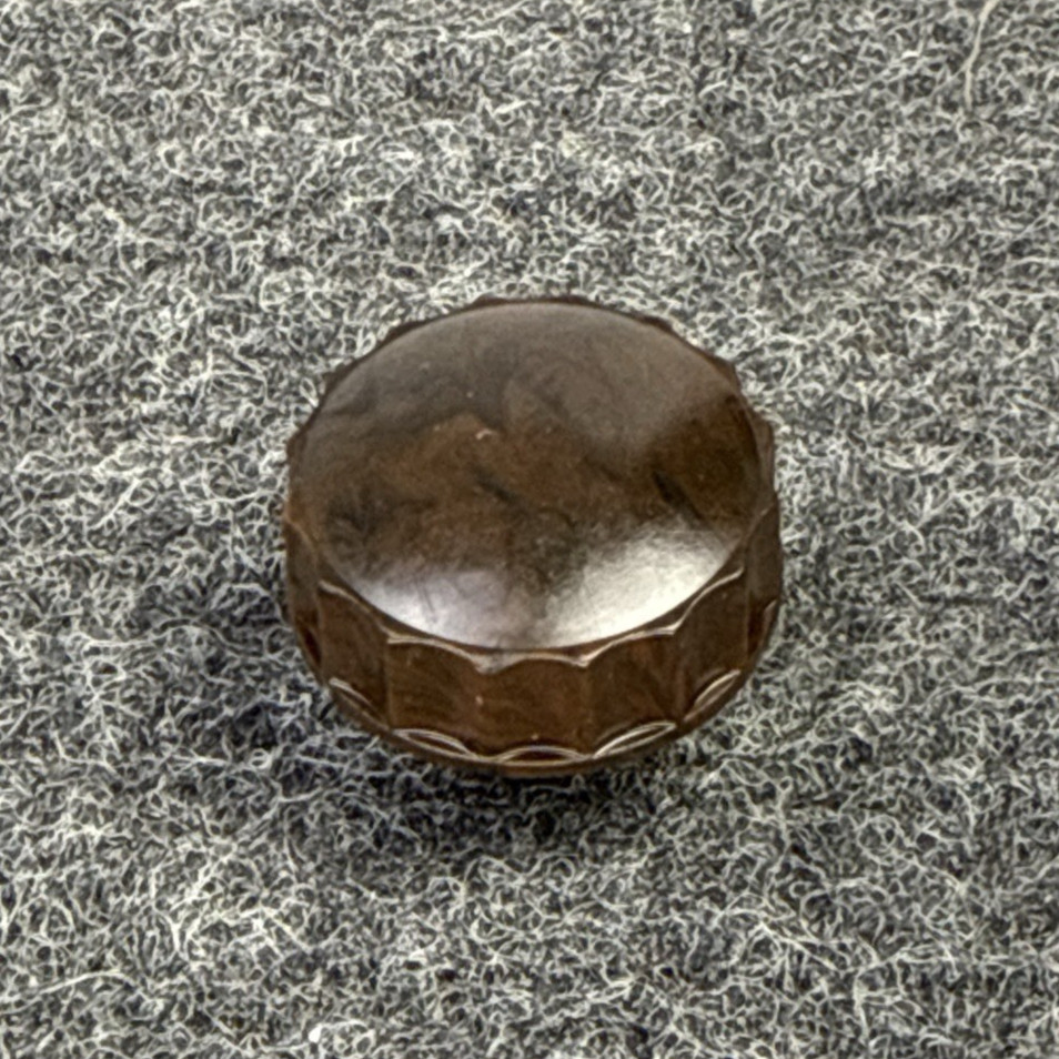 Midcentury Vintage Radio Knob 1940s-50s Plastic 1pc 1/4" Splined Shaft
