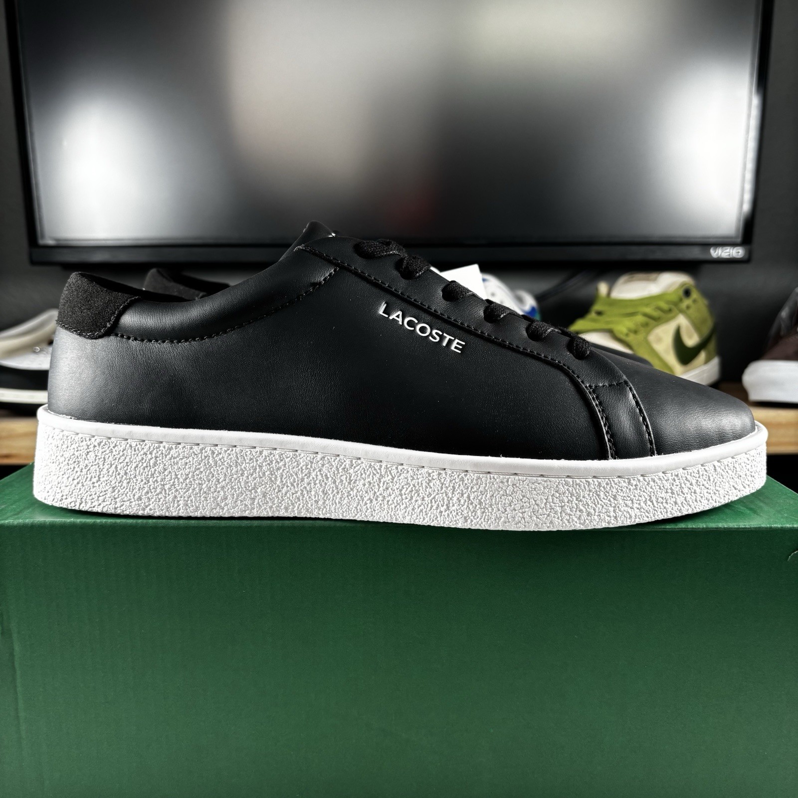 Sz 10 Lacoste Courtderby Leather Sneakers Mens Black White 749CMA0043312 NEW
