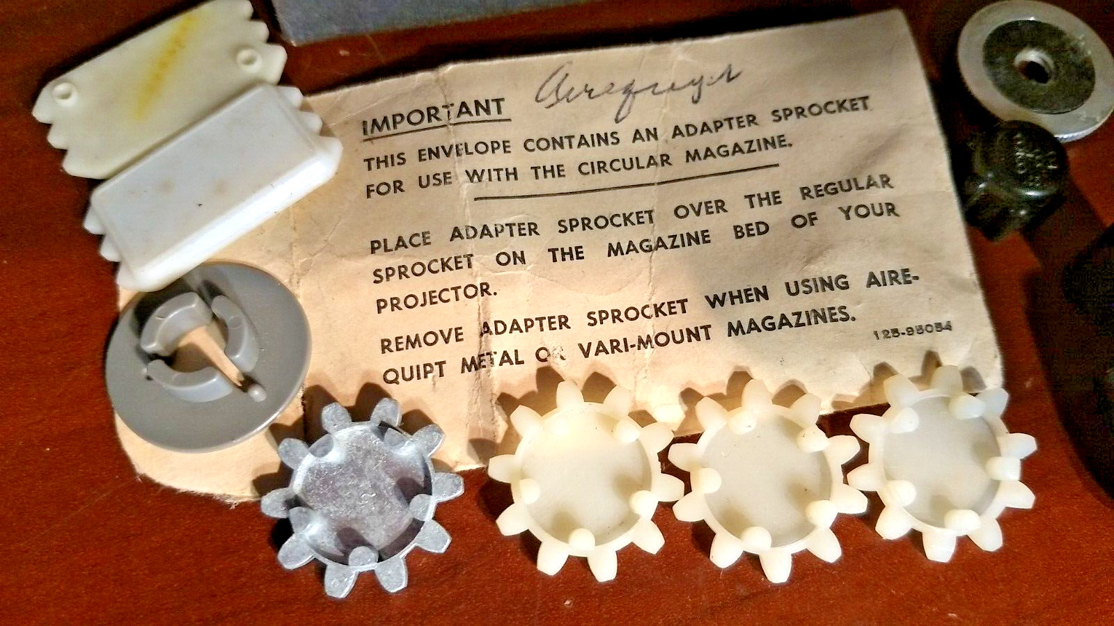 over 40 misc. Replacement Camera Parts Adapter Sprocket Grip Knobs mounts Plates