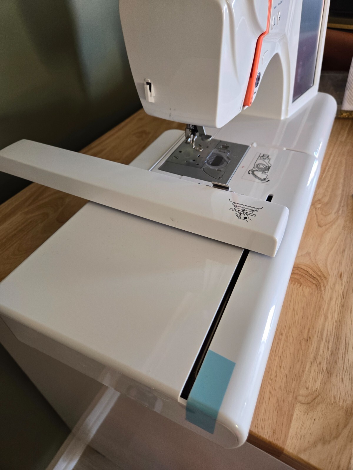 Single Needle Embroidery Machine