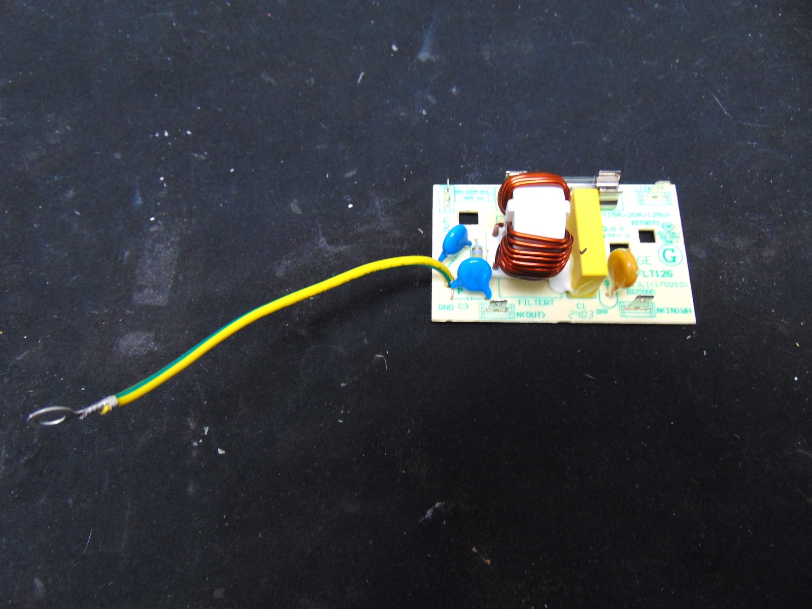 Frigidaire Microwave FMOS1746BSA Noise Filter 5304525109