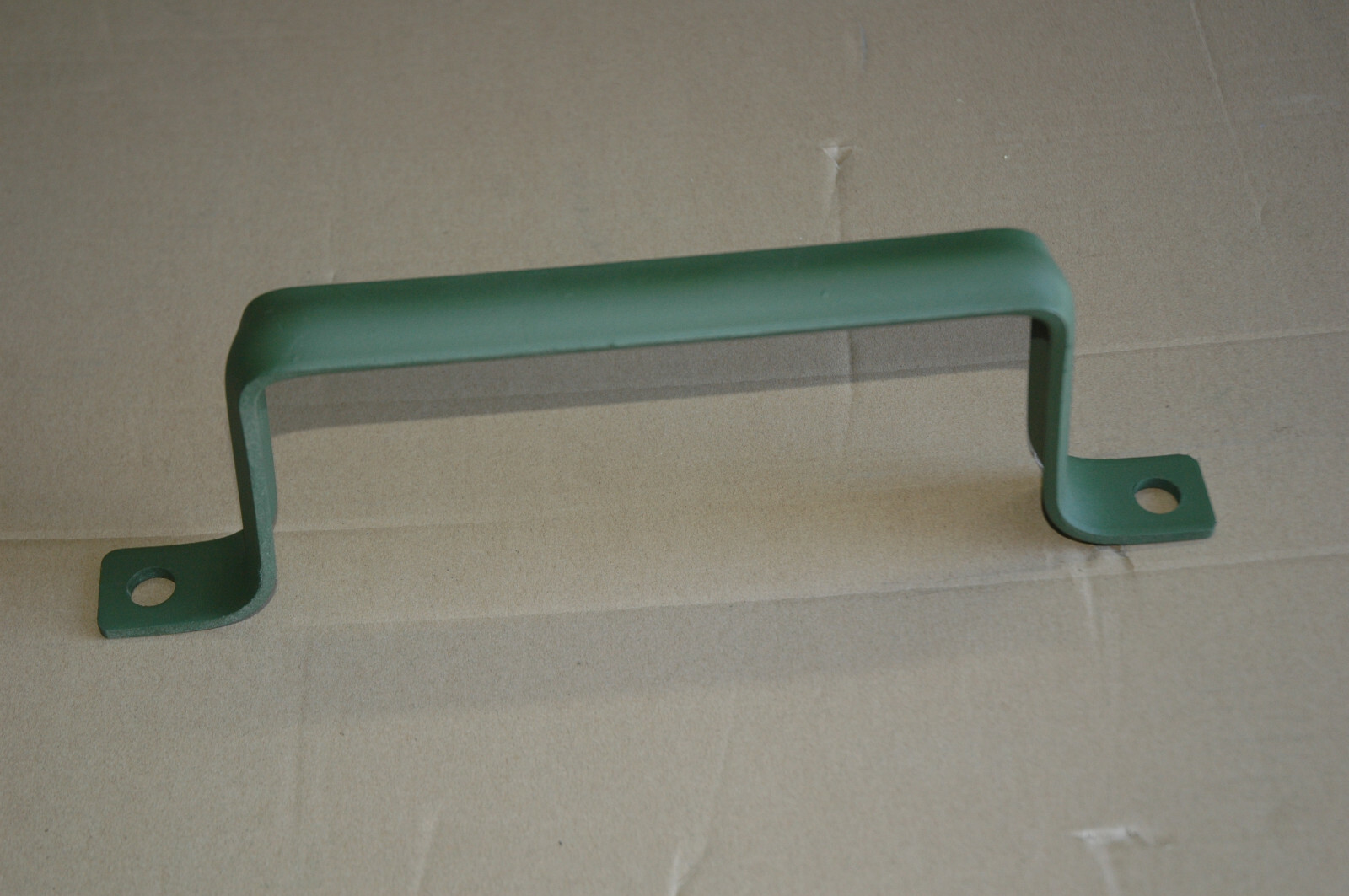 Handle tailgate 2.5T/5T/M35A2/A3/M809/M939 2510-00-119-3903