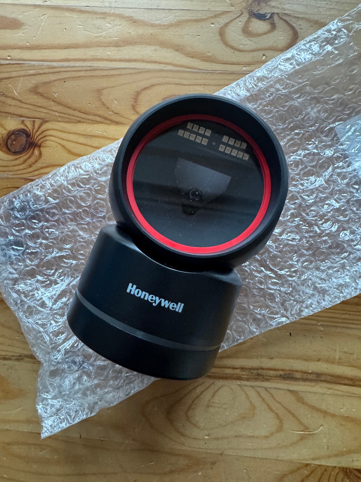 Honeywell HF680 – 2D Hands-Free Barcode Scanner (NEW)