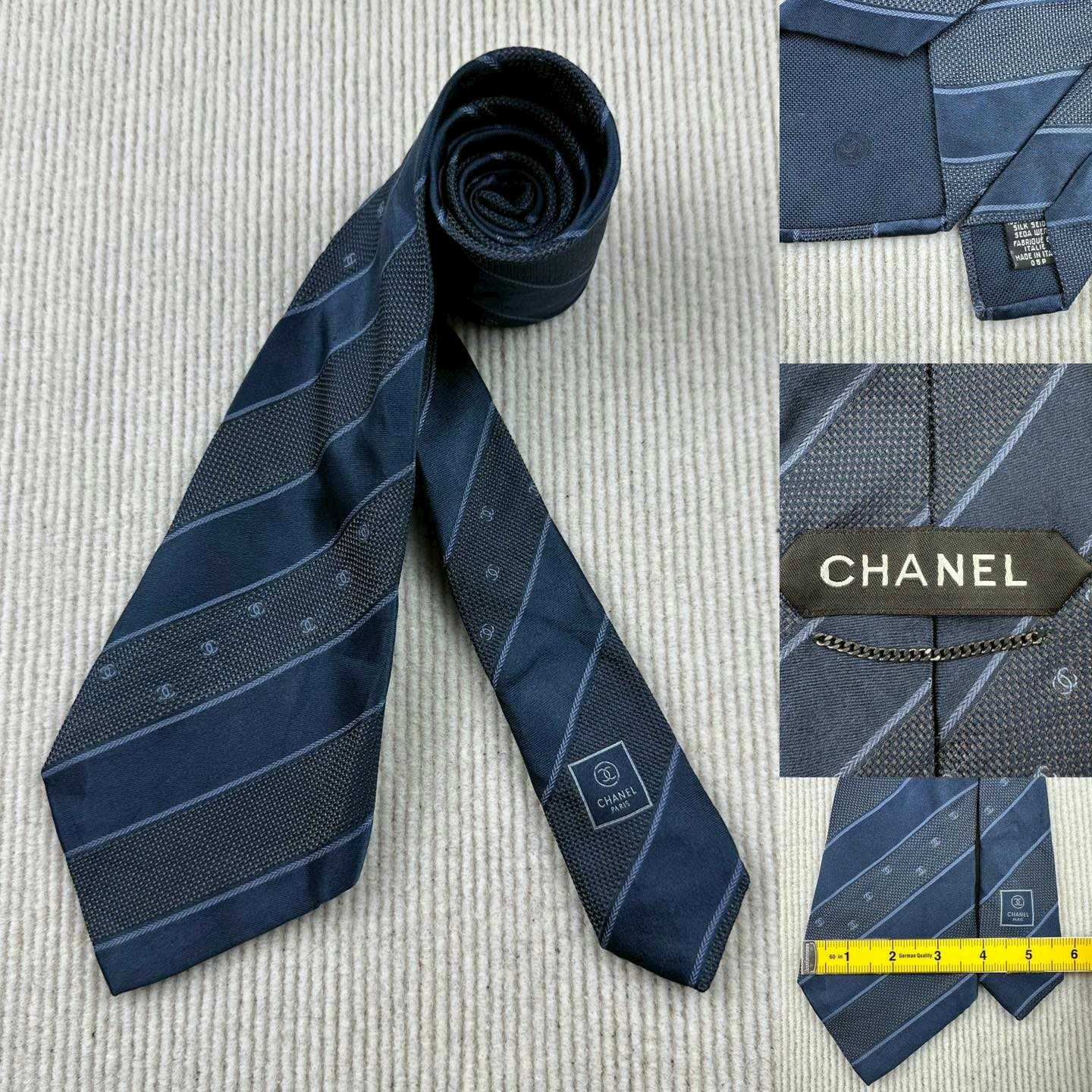 CC Chanel Paris Necktie Tie Dark Blue Seta-SIlk Made In Italy Used