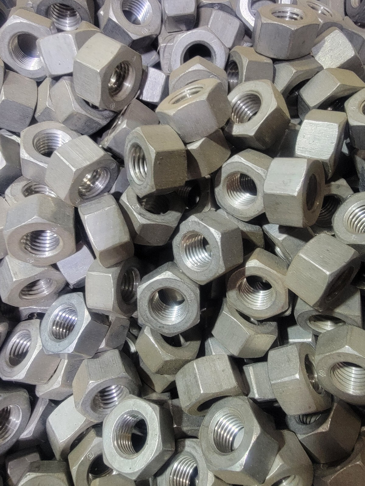 3/4"-10 Heavy Hex Nuts New (Quantity 100)