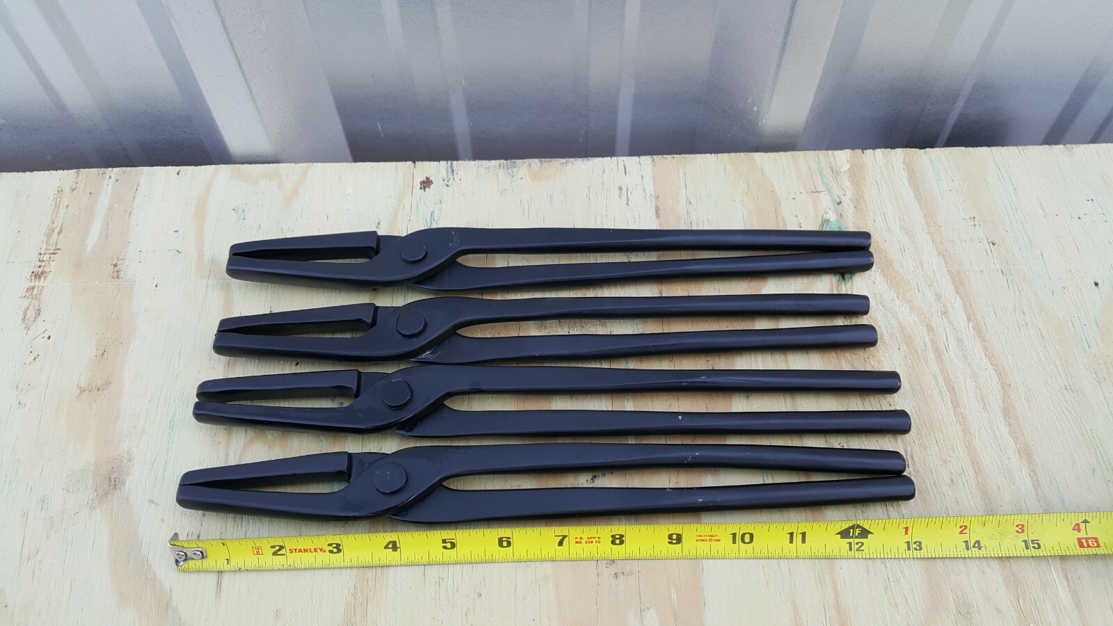 Laredo's Blacksmiths Tong 13.5" - 5Yrs Warranty.-- Heavy Duty.