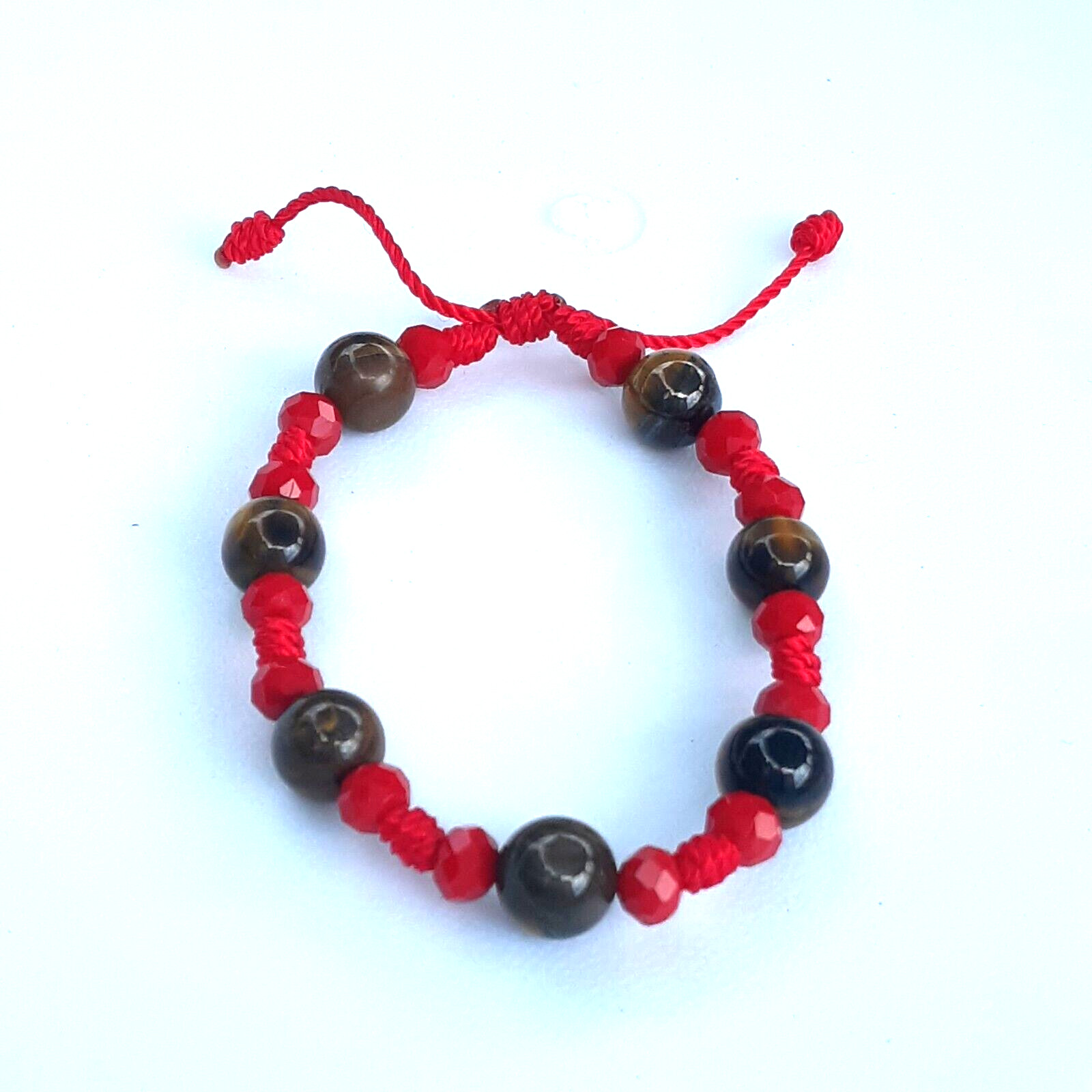 Protection Bracelets 7 Tiger's Eye with red crystal in Red string