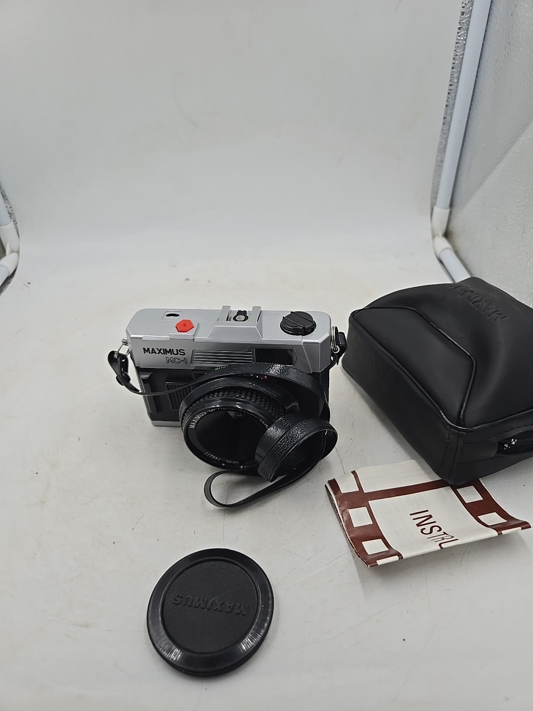 Vintage Maximus MC-1 1:6f 50mm Series 746277 Analog With Case & Manual Instructi