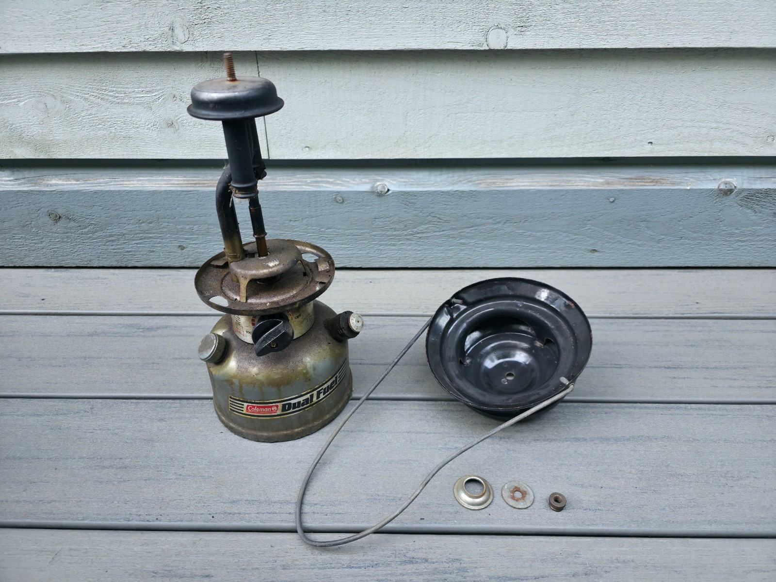 VINTAGE Coleman Lantern Model DUAL FUEL Dated 3-93