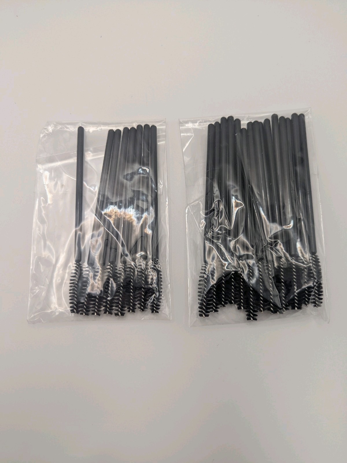 New Mary Kay Disposable Sampling Straight Mascara Wands 23 total, black