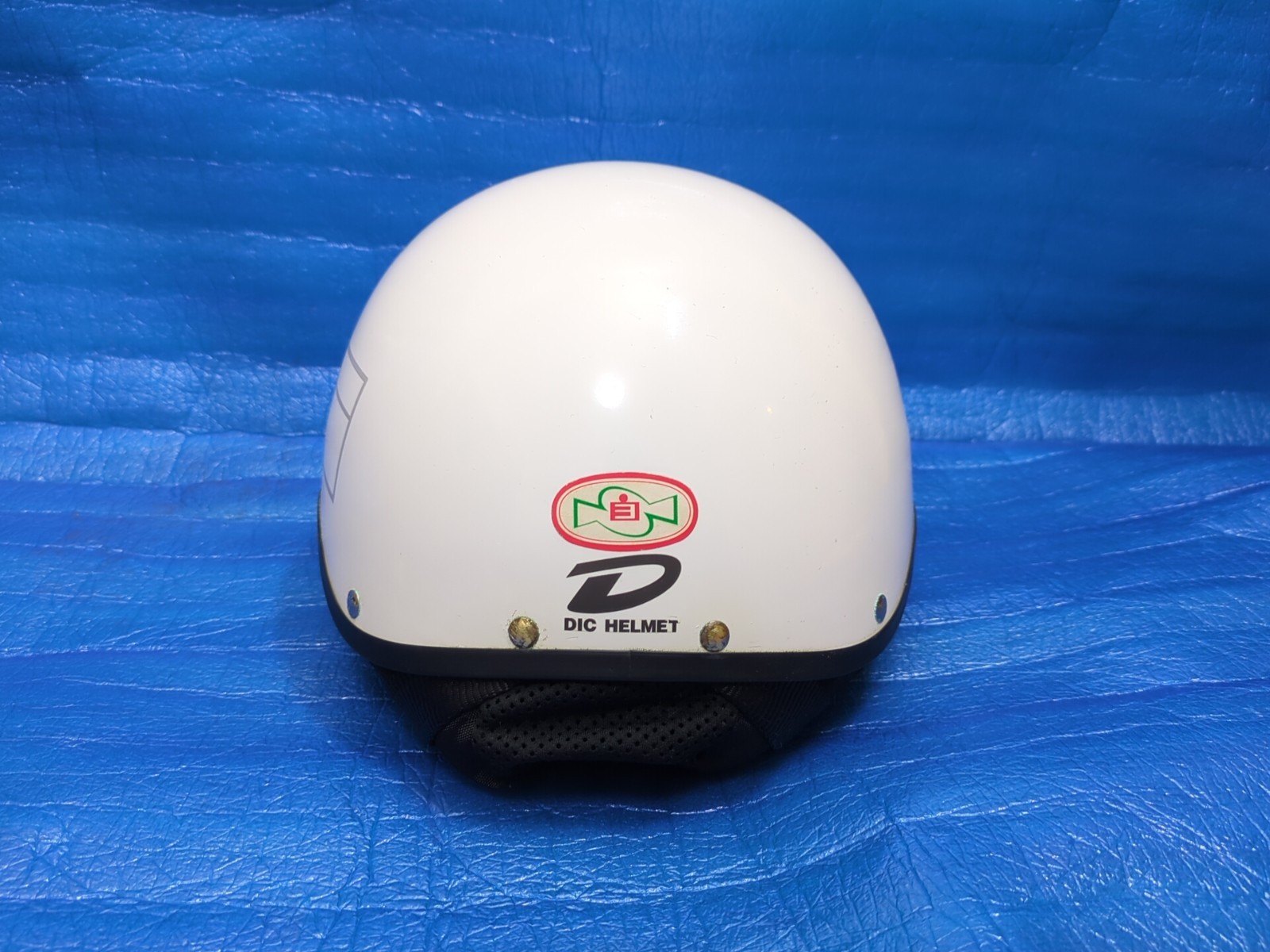 DIC NJS Approved Official Keirin Track Helmet M-size 57cm-58cm Free Postage