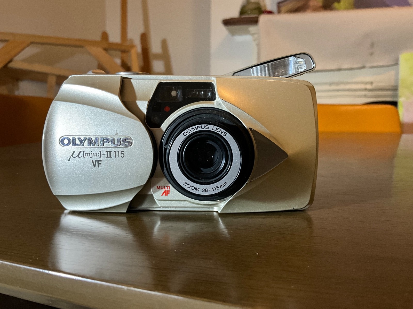 Olympus μ MJU Zoom 115 35mm film camera. Tested and working. Au stock